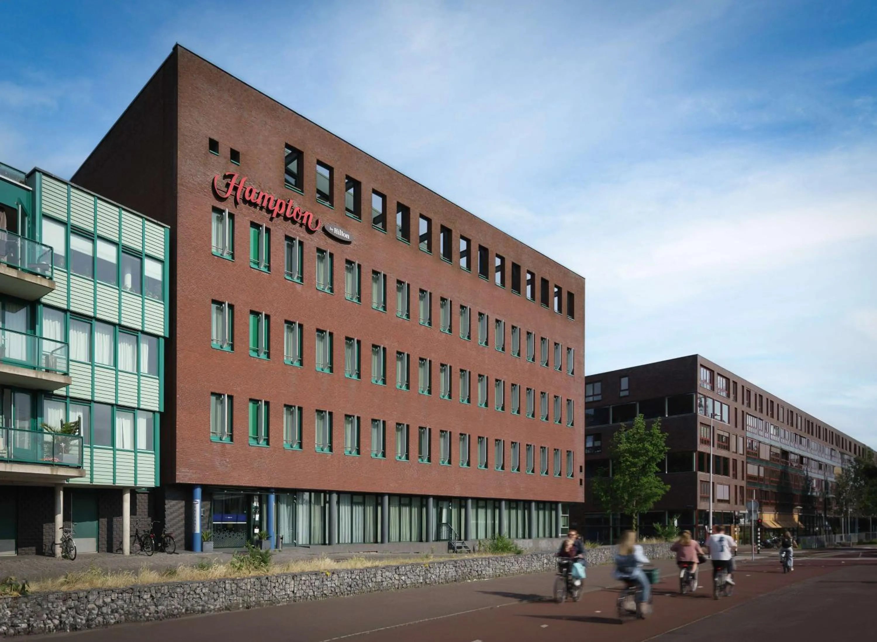 Property building in Hampton by Hilton Amsterdam Centre East