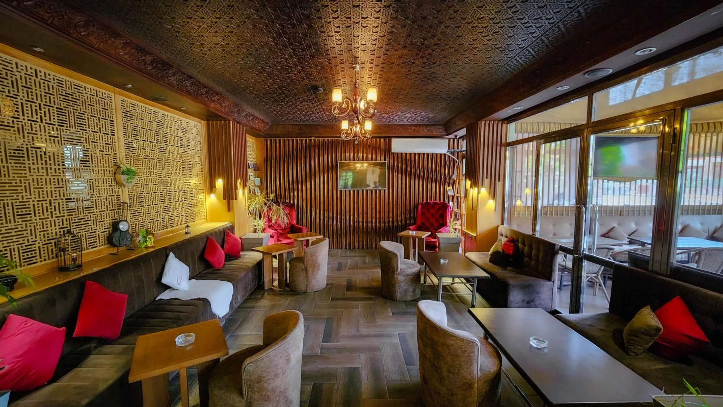 Hôtel Les Ambassadeurs