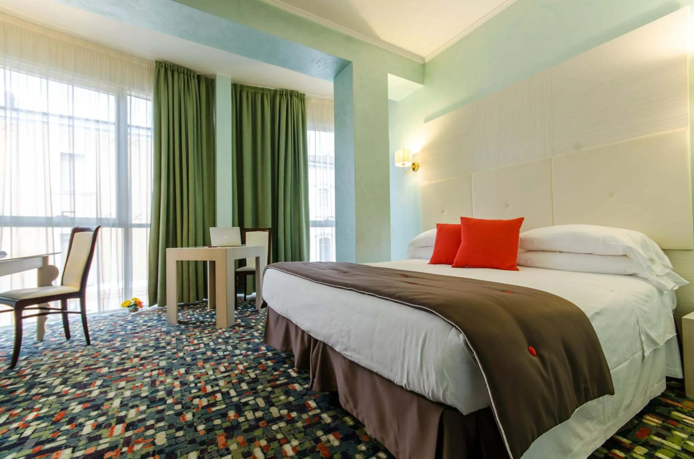 Photo of the whole room, Bed in Hotel Ovidius