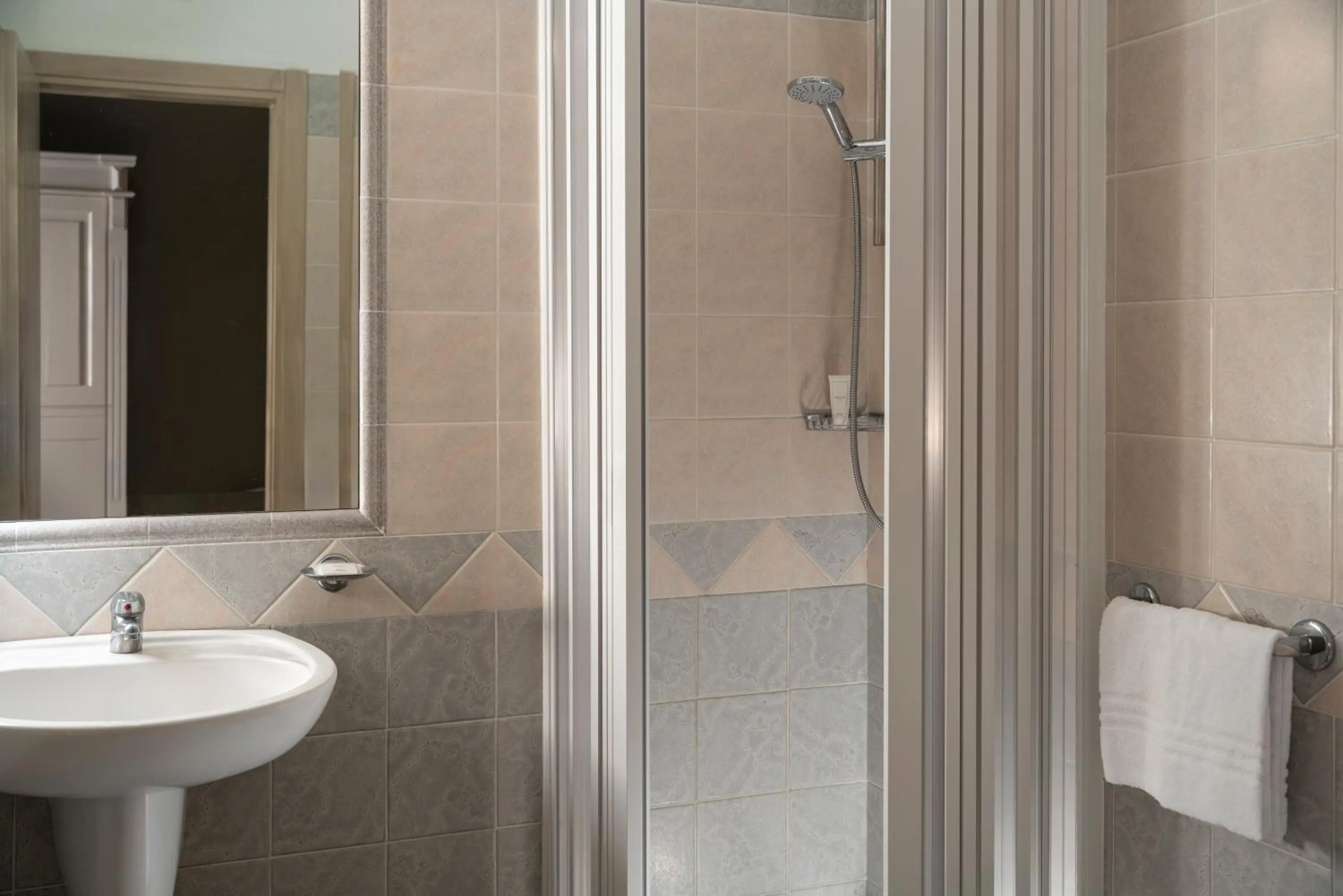 Bathroom in Hotel Don Luis