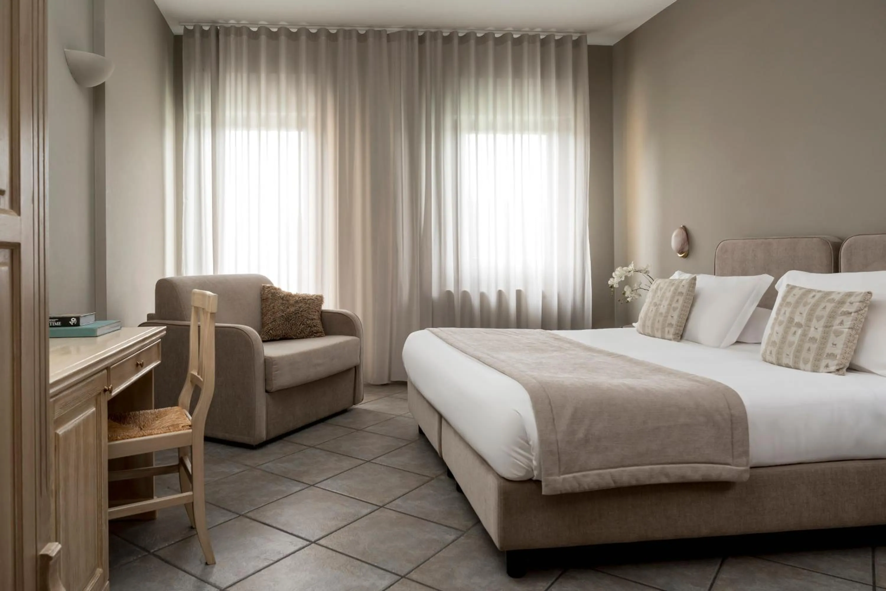 Bed in Hotel Don Luis