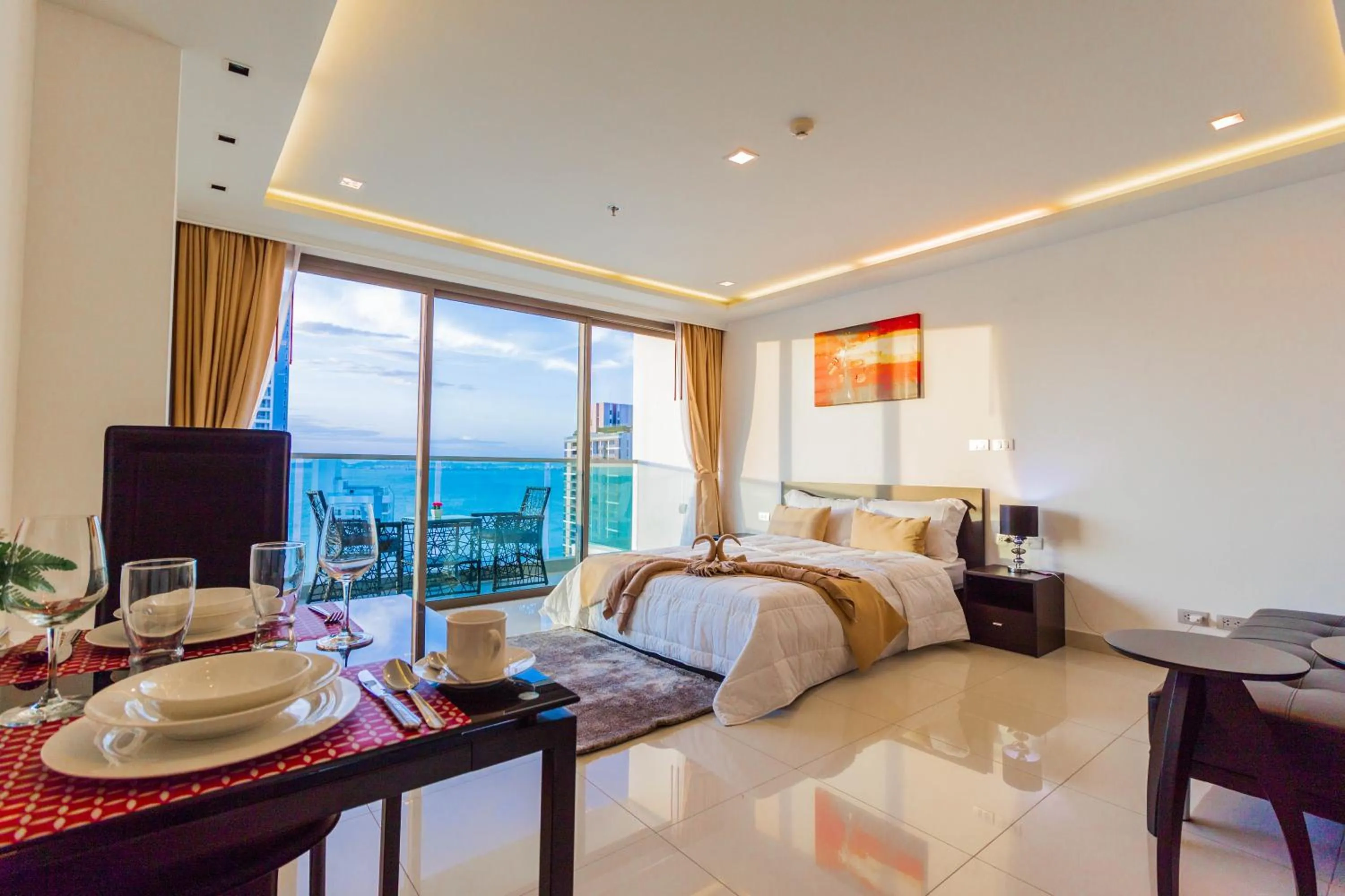 Bedroom in Wongamat Tower by Pattaya Sunny Rentals