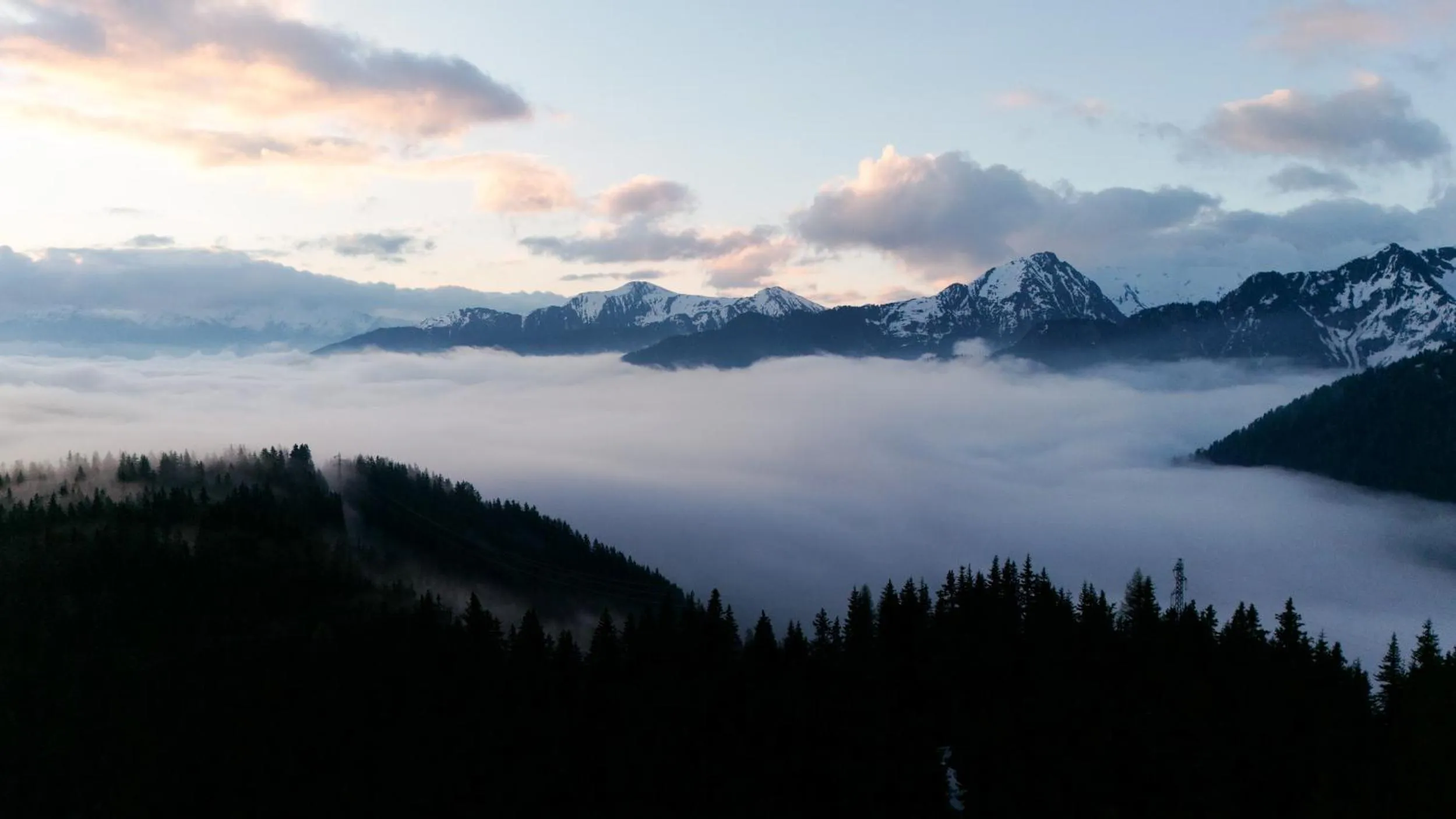 Spring in Tenne Lodges