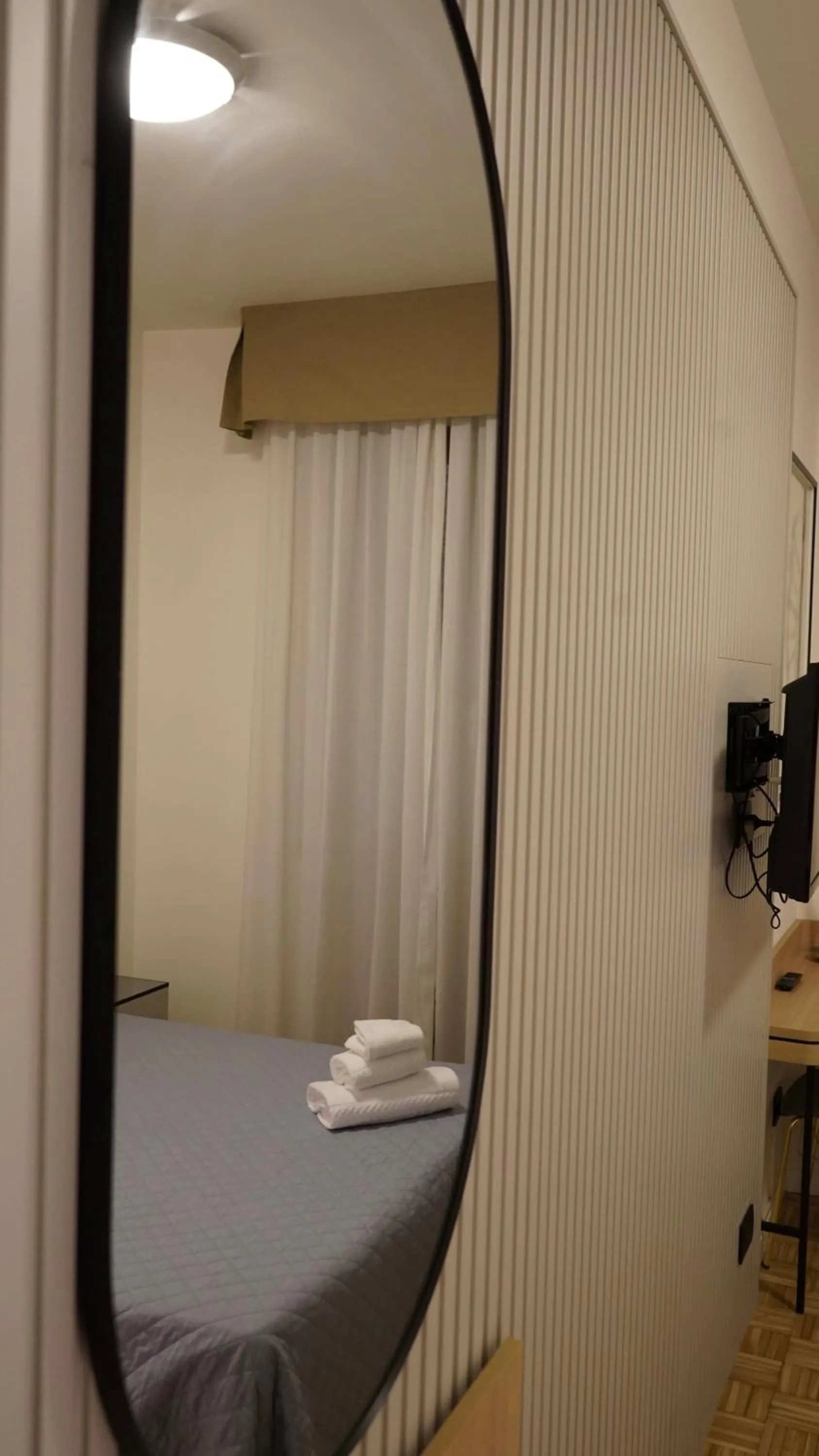 Bed in Hotel Astoria