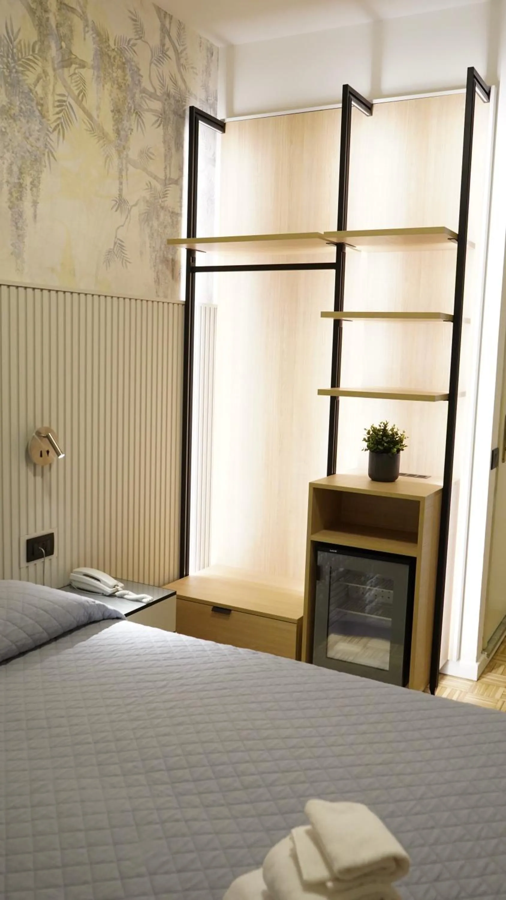 Bed in Hotel Astoria