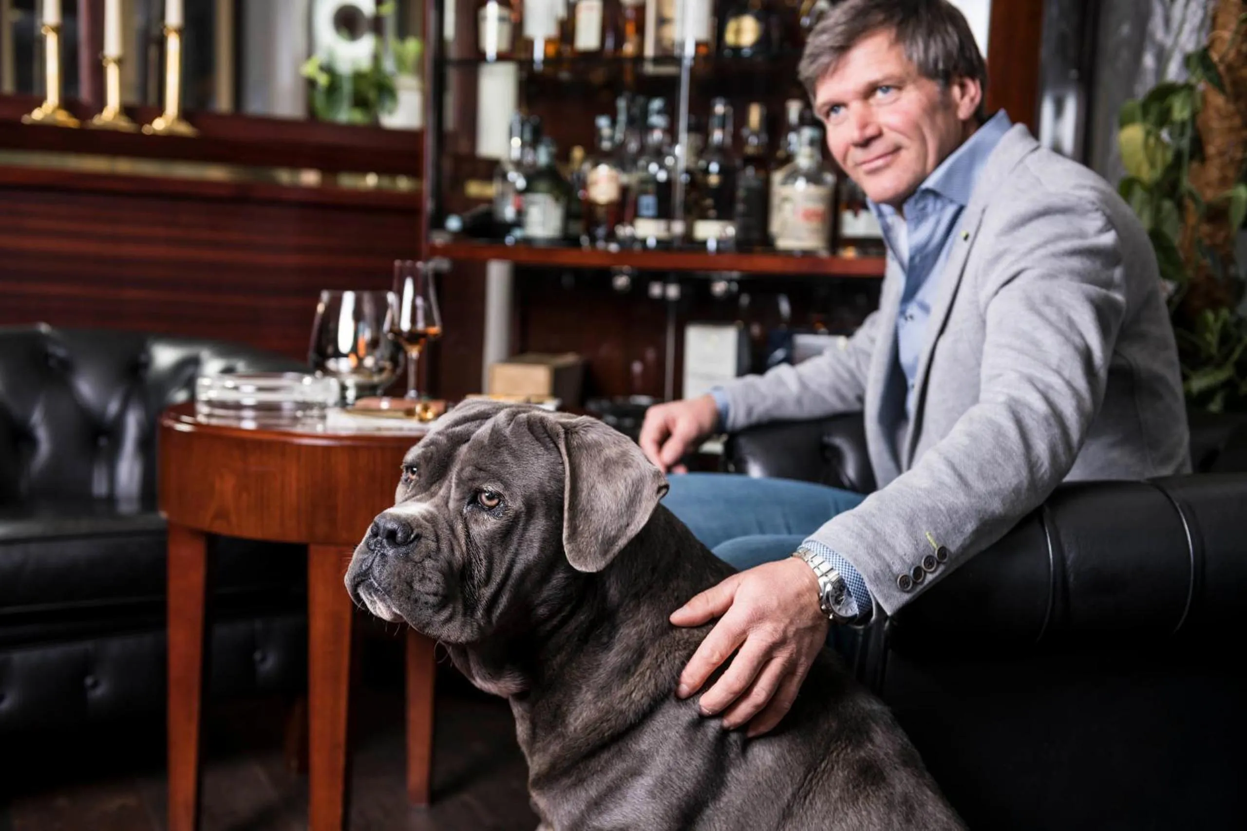 Lounge or bar in Romantik Hotel & Restaurant Stafler