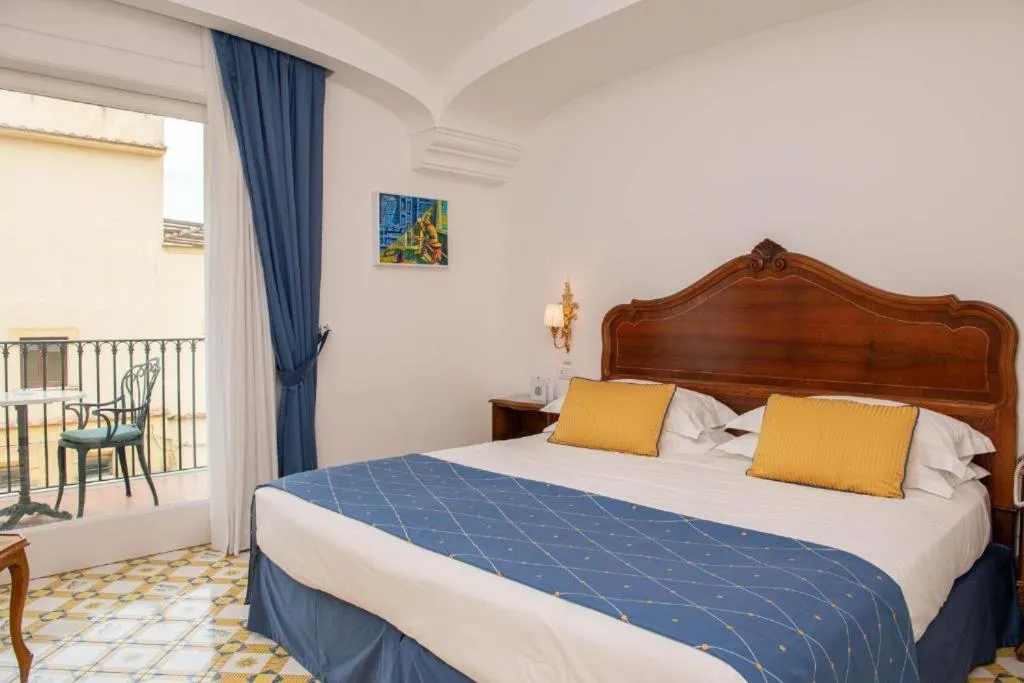 Bed in Grand Hotel La Favorita