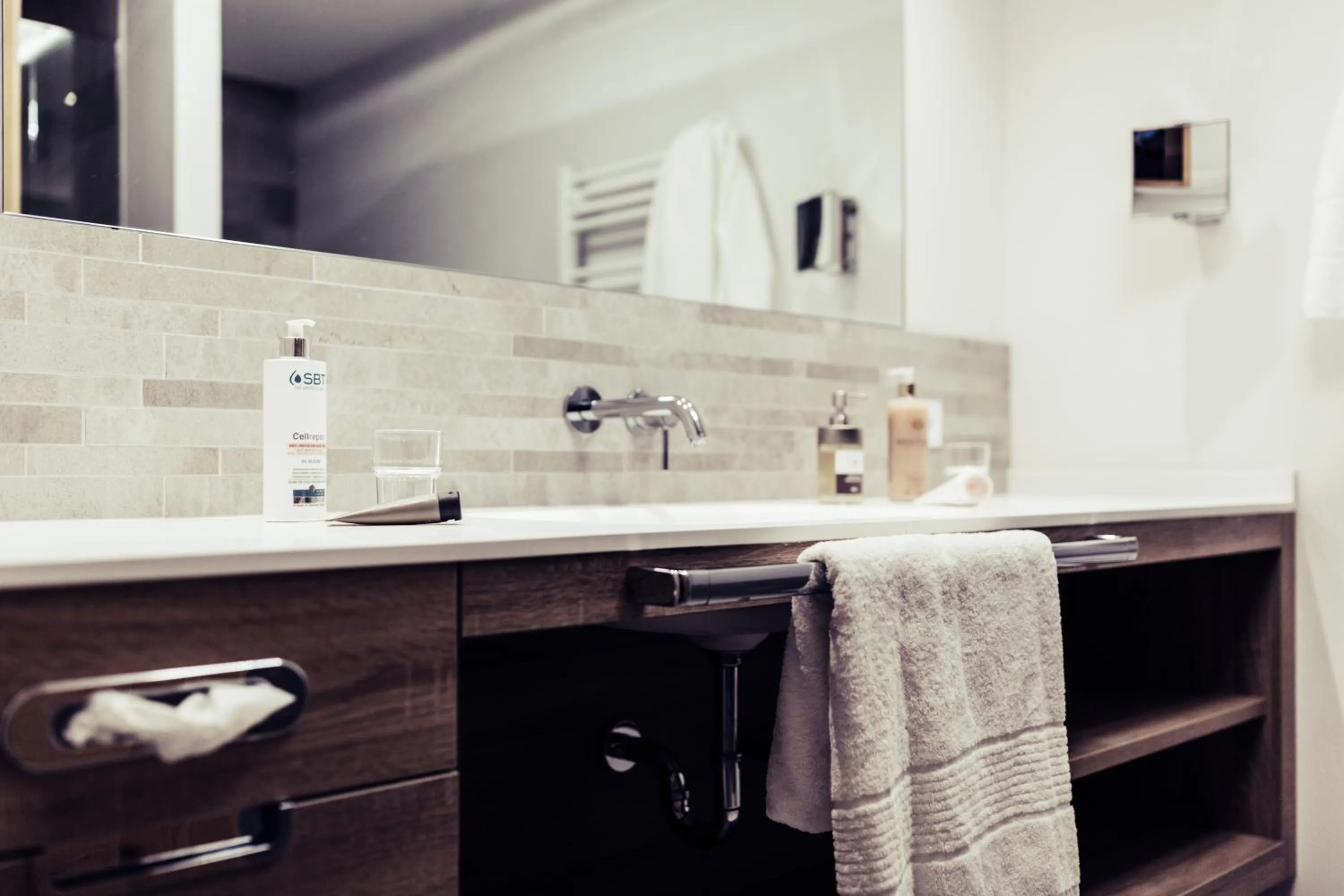 Bathroom in Biohotel Bergzeit