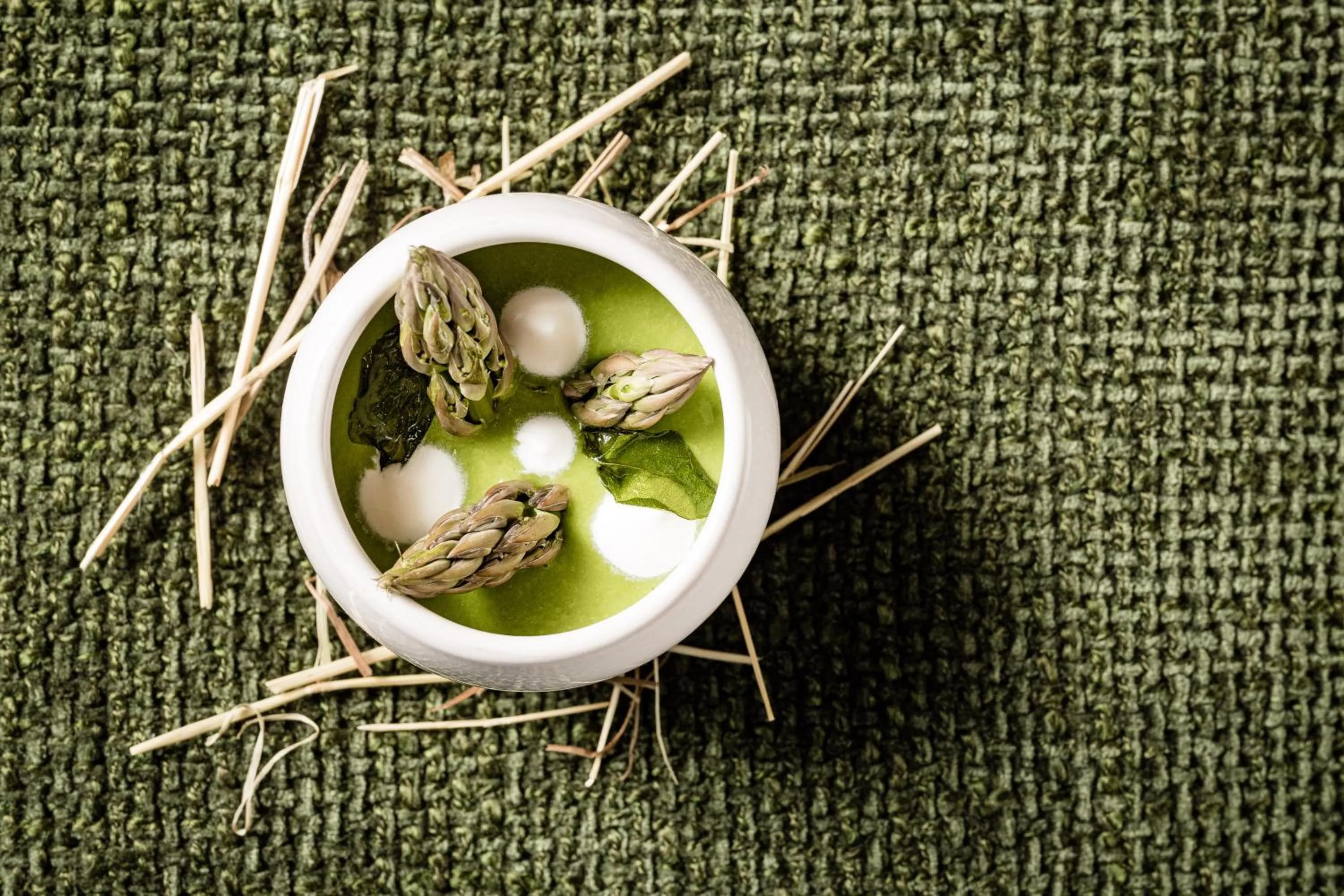 Food and drinks in Boutique & Fashion Hotel Maciaconi - Gardenahotels