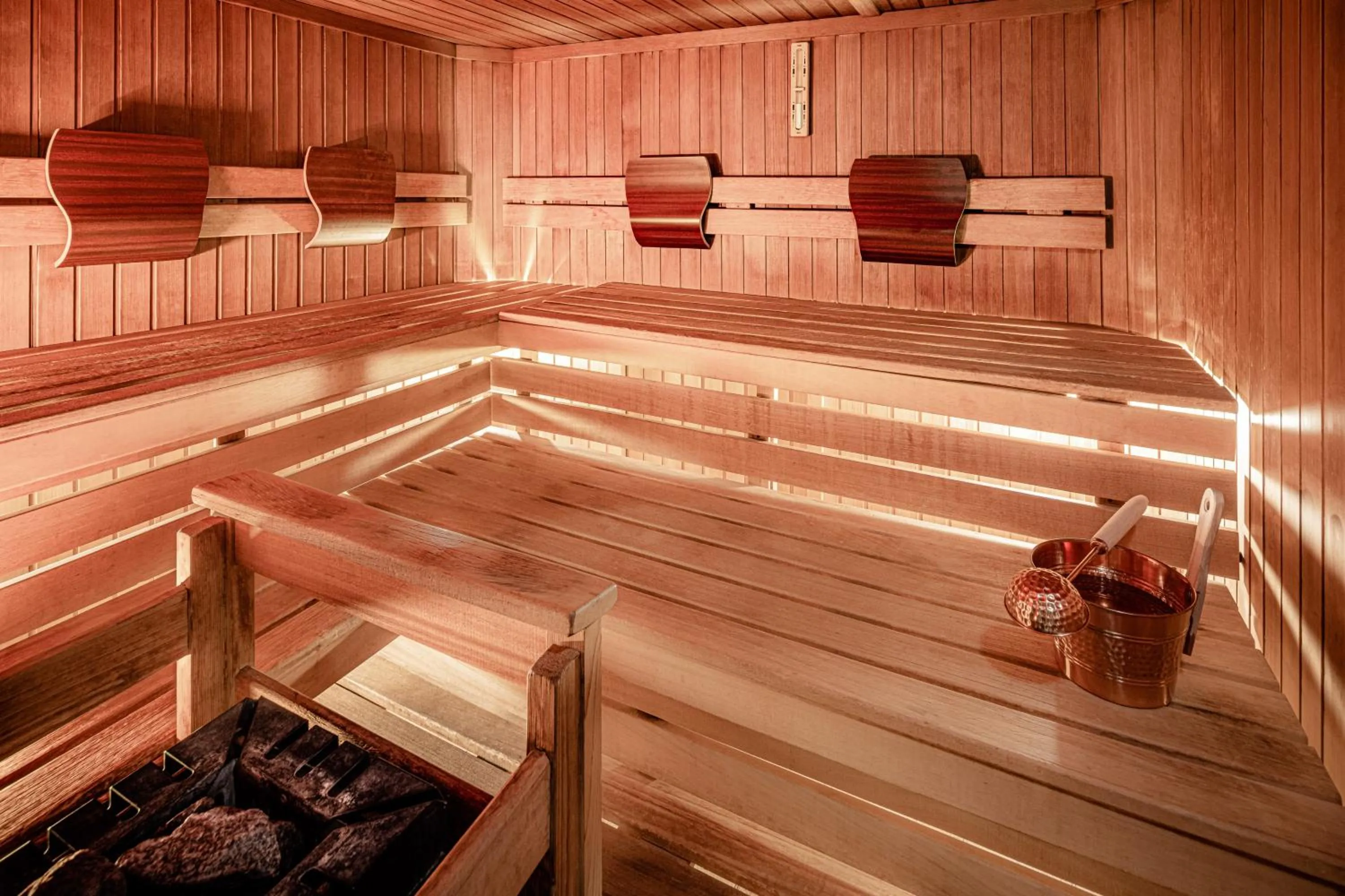 Massage in Boutique & Fashion Hotel Maciaconi - Gardenahotels