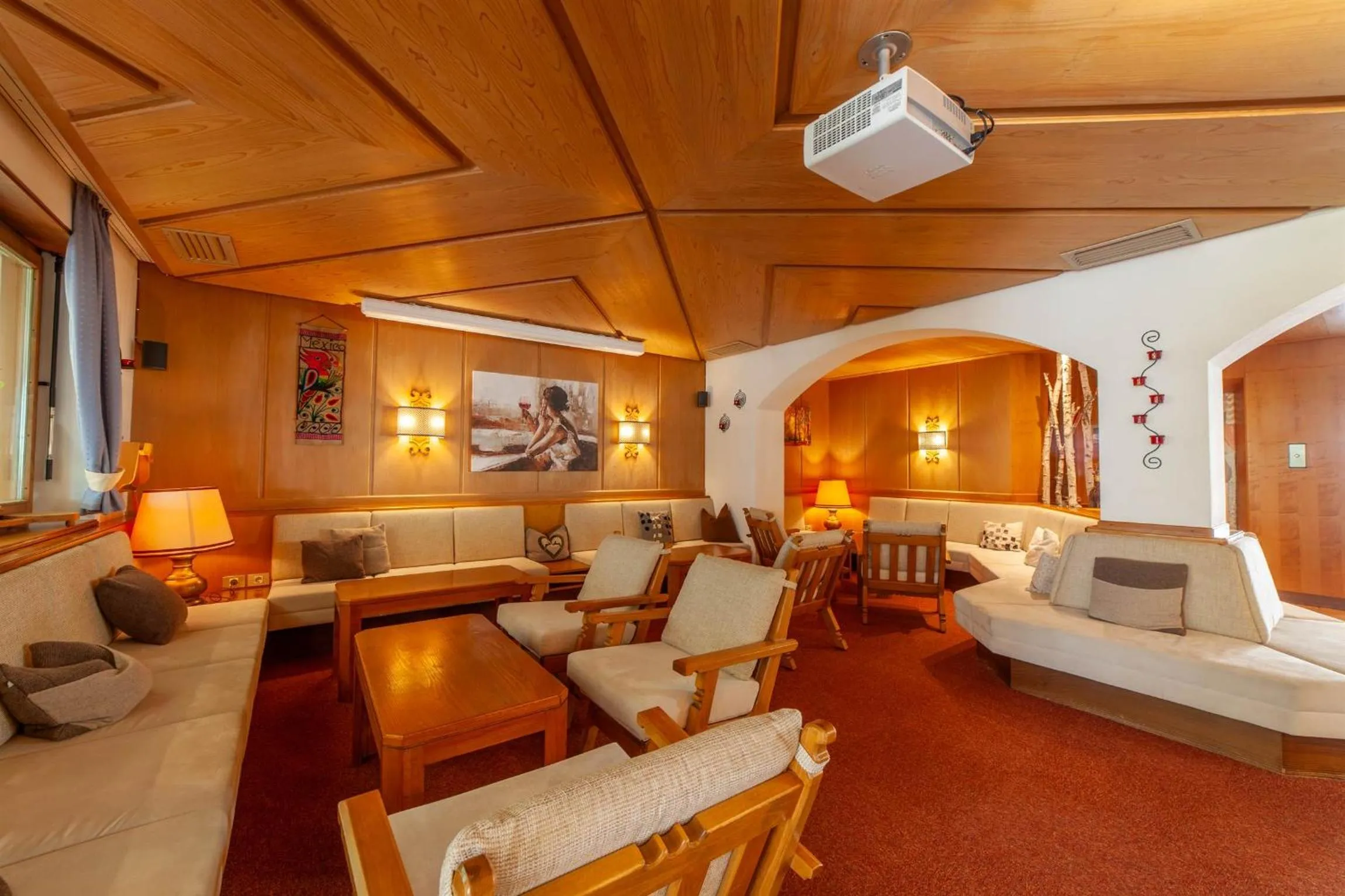 Communal lounge/ TV room, Bed in Hotel St. Pankraz