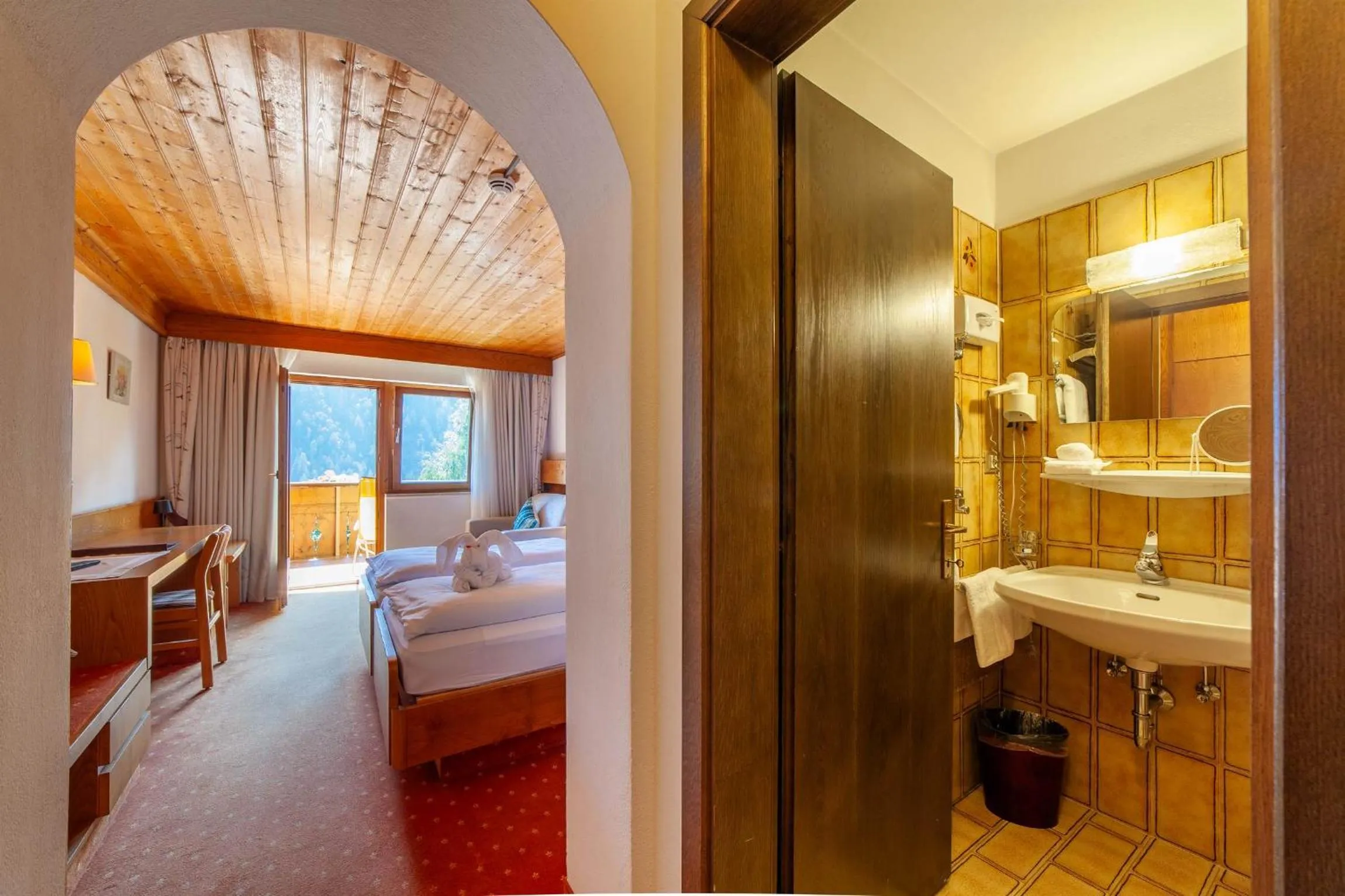 Bed in Hotel St. Pankraz