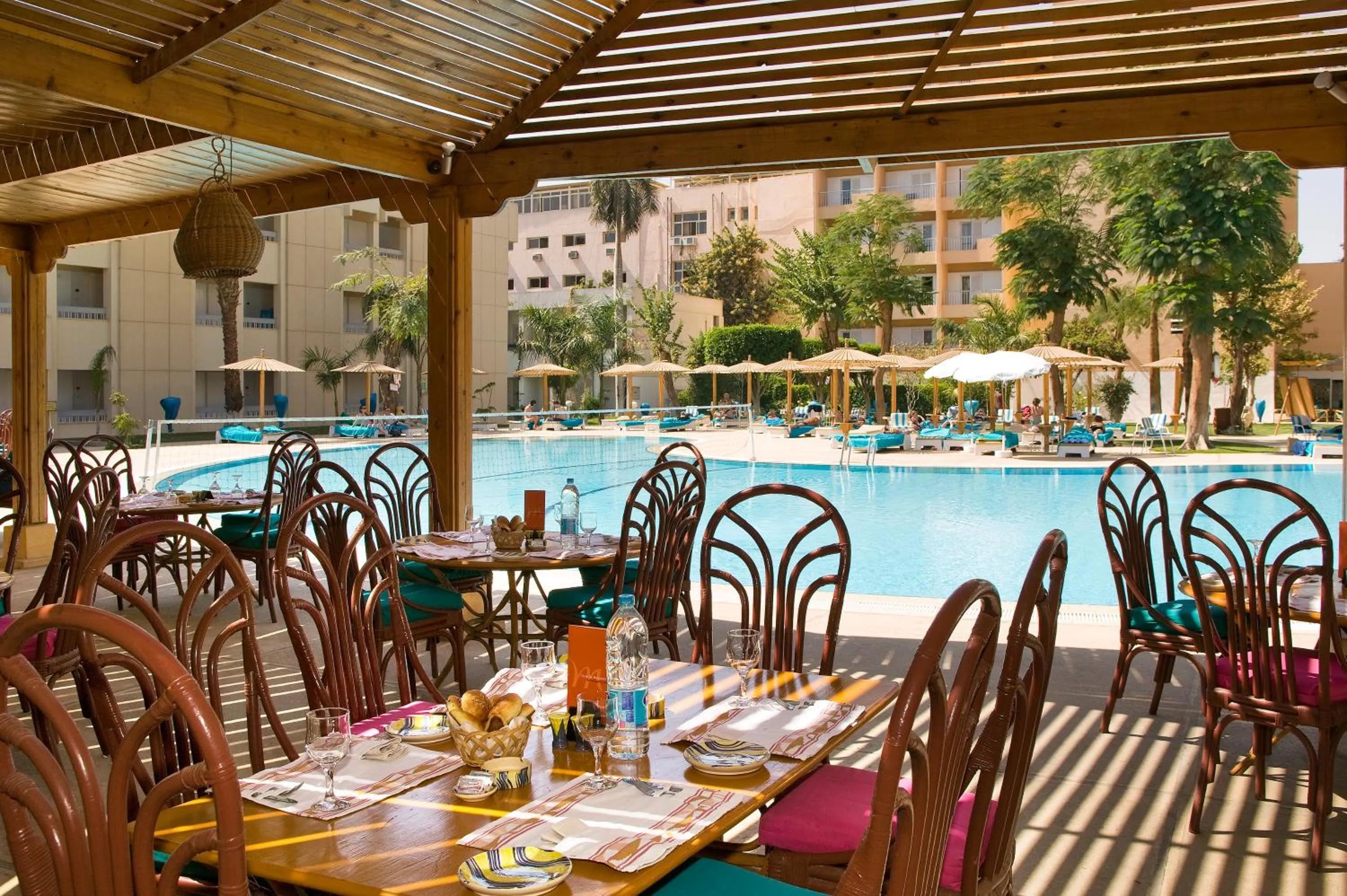 Restaurant/places to eat in Aracan Eatabe Luxor Hotel