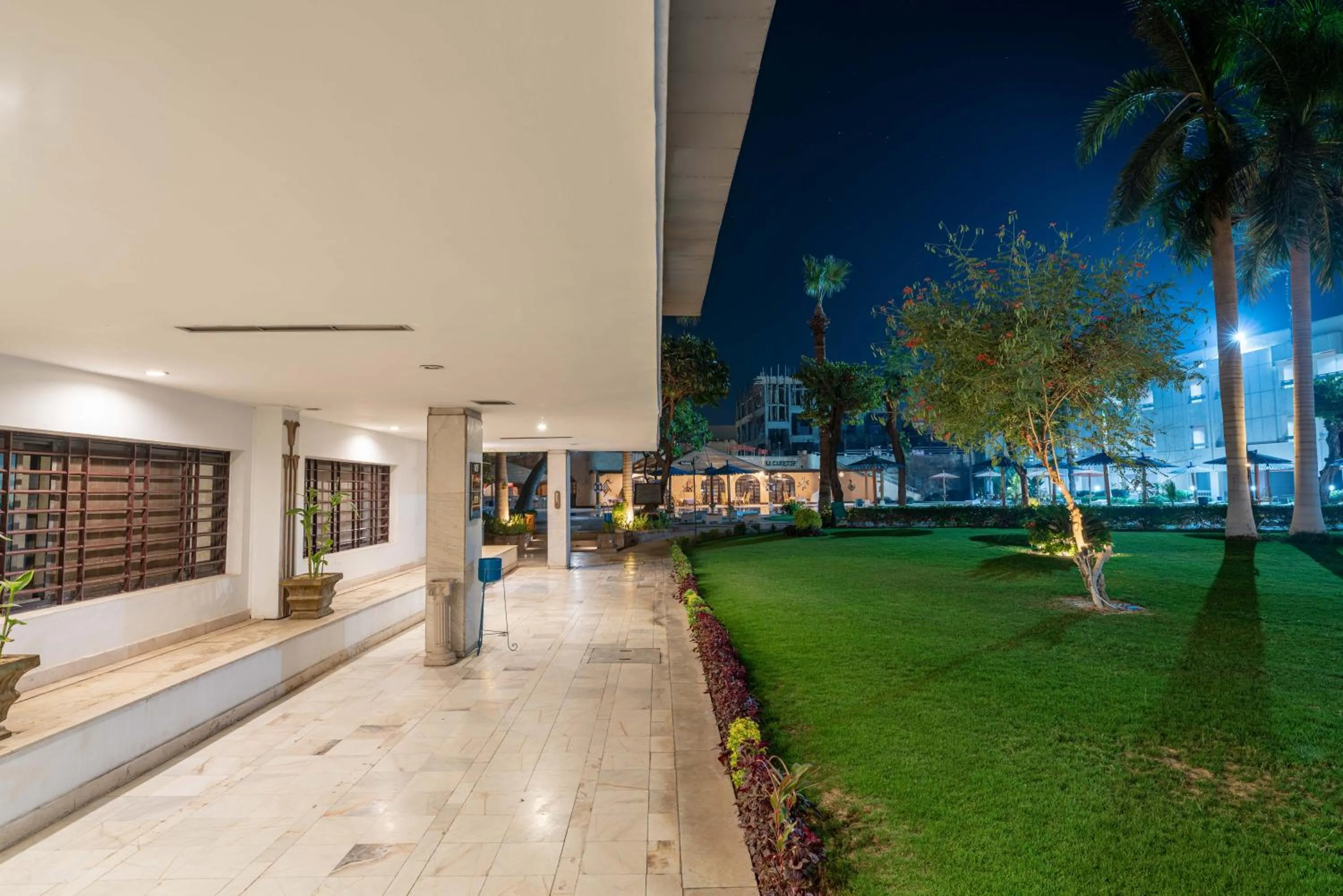 Garden view in Aracan Eatabe Luxor Hotel