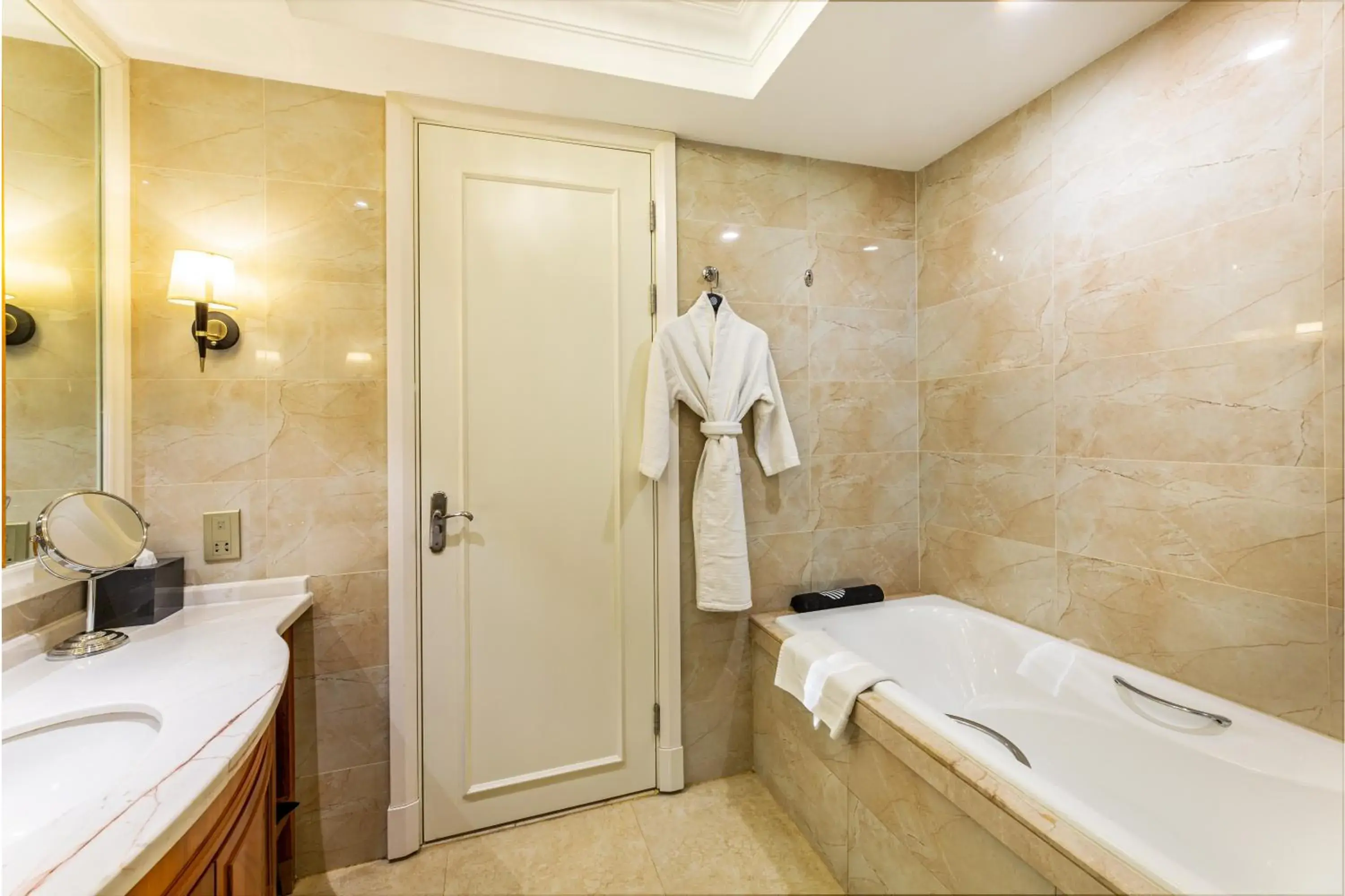 Superior King Room in Pullman Tangshan Superior King Room in Pullman Tangshan