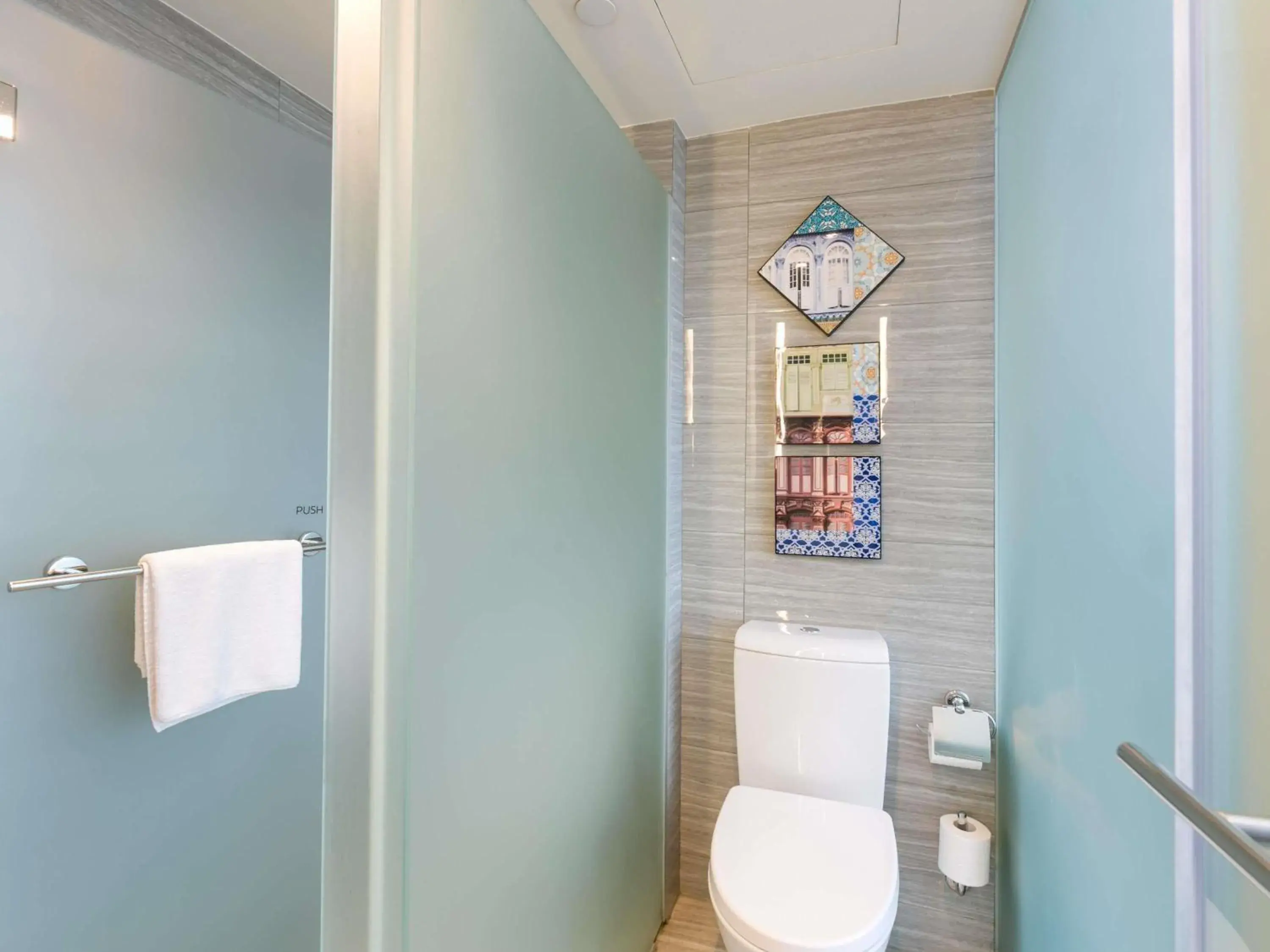 Signature Loft Room in Mercure Singapore Bugis Signature Loft Room in Mercure Singapore Bugis