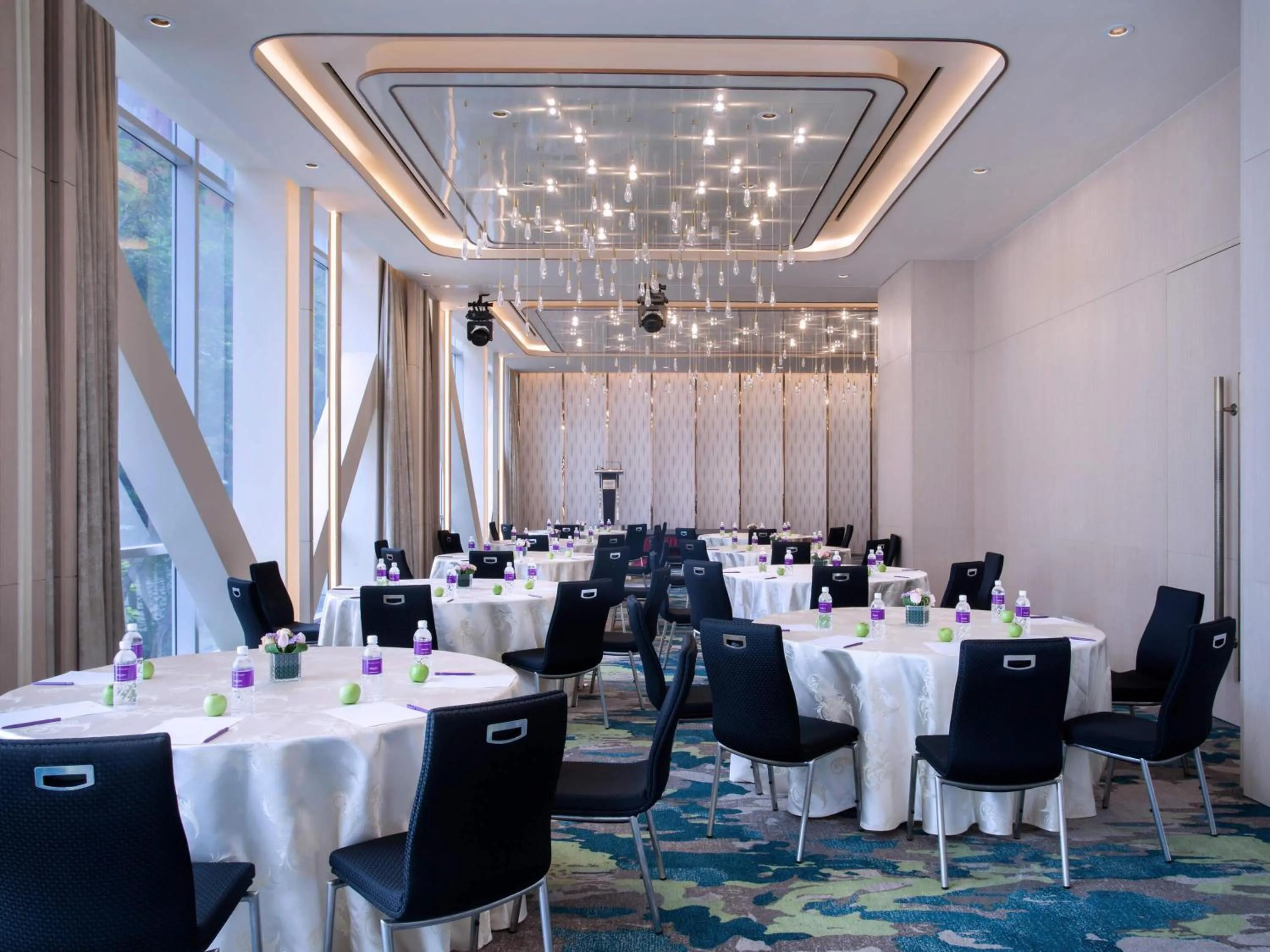 Meeting/conference room in Mercure Singapore Bugis