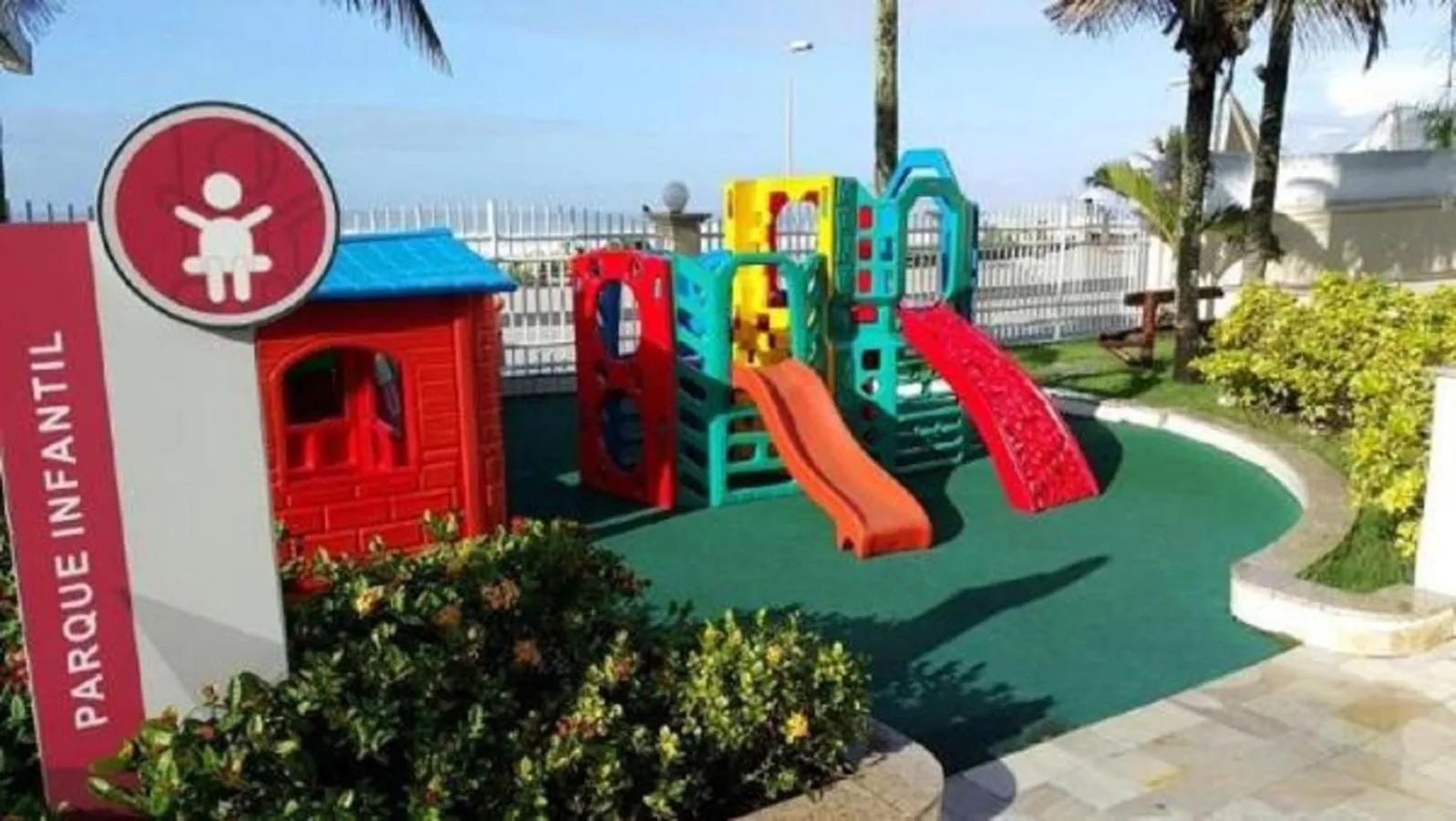 Children play ground in Apartamento Marina