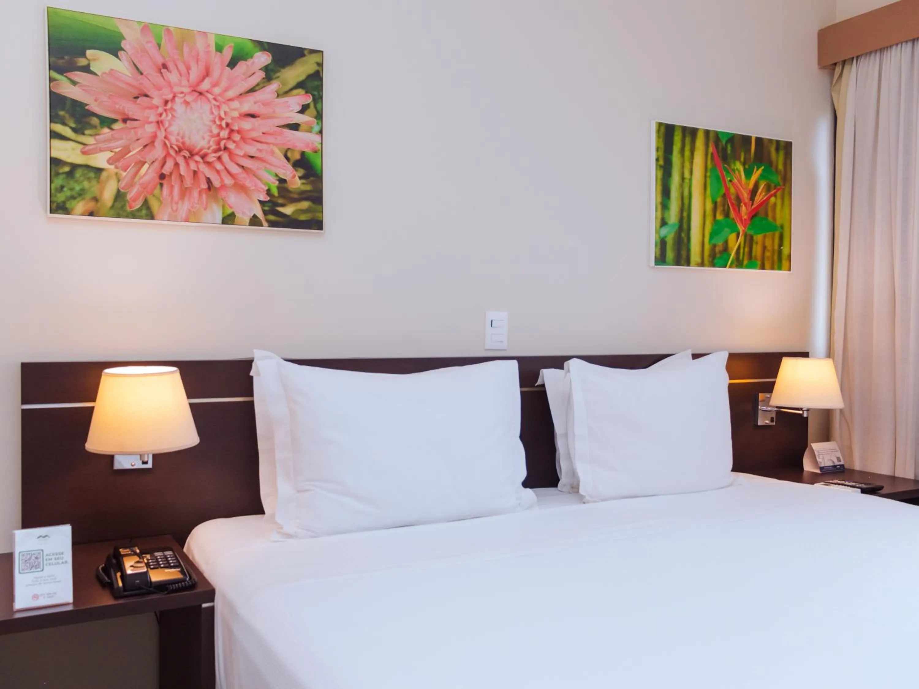 Bedroom, Bed in Hotel Saint Paul