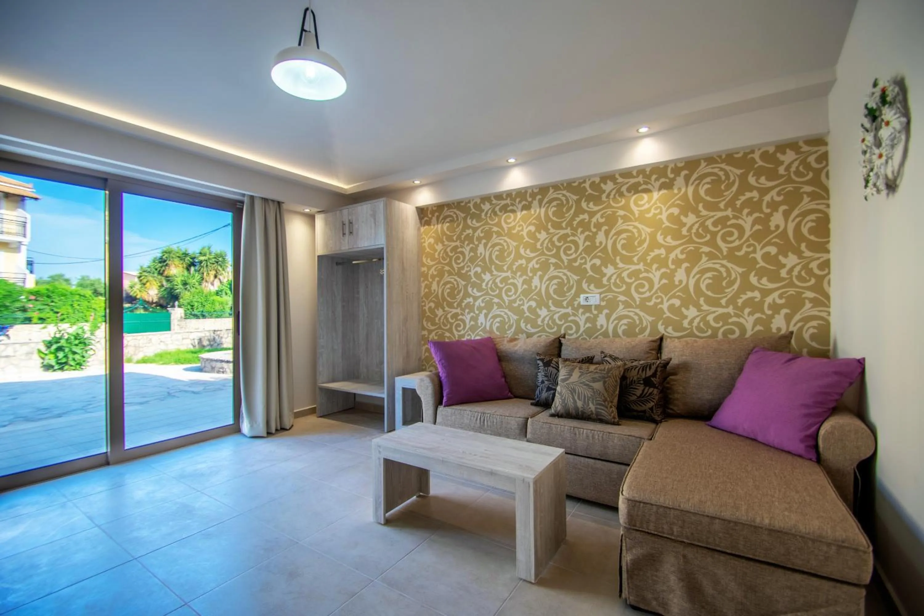 Seating area in Paradise Apartments