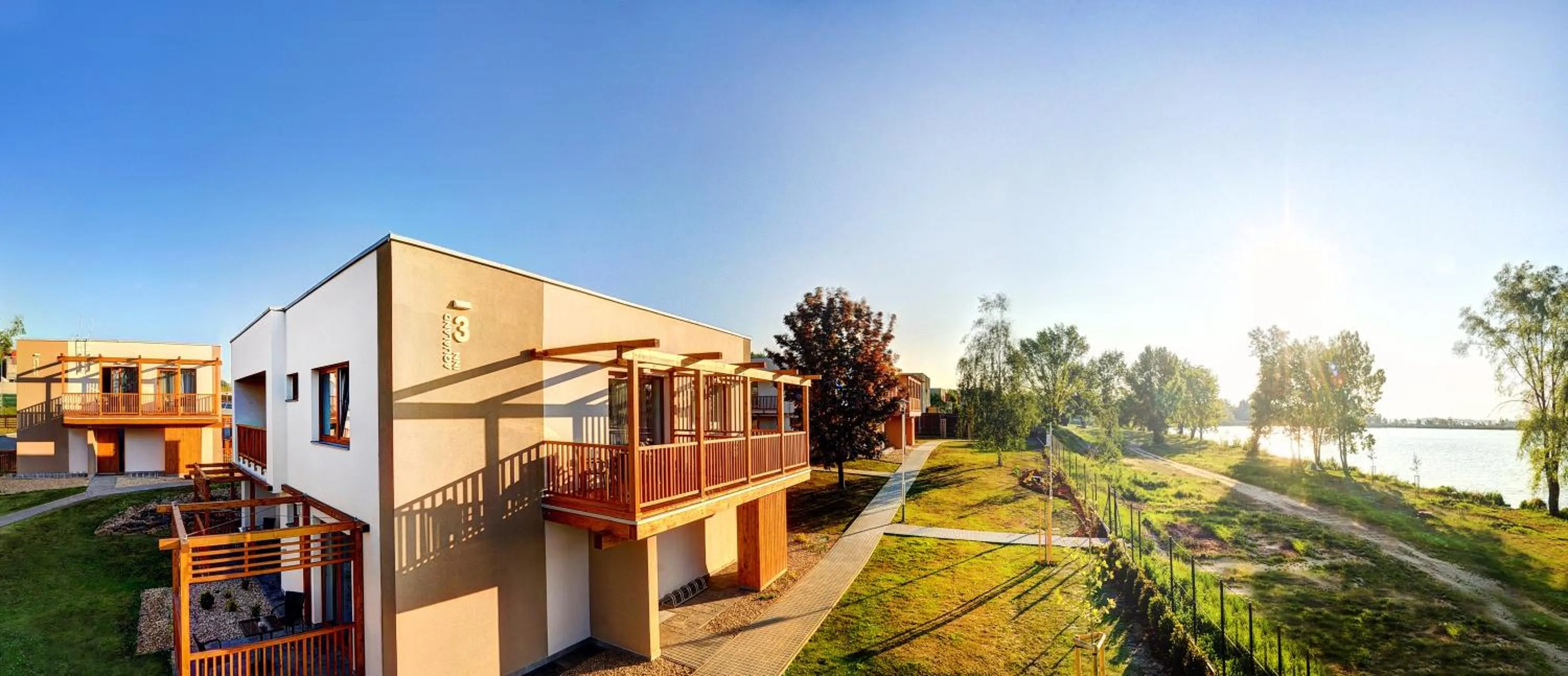 Activities in Hotel Aqualand Inn