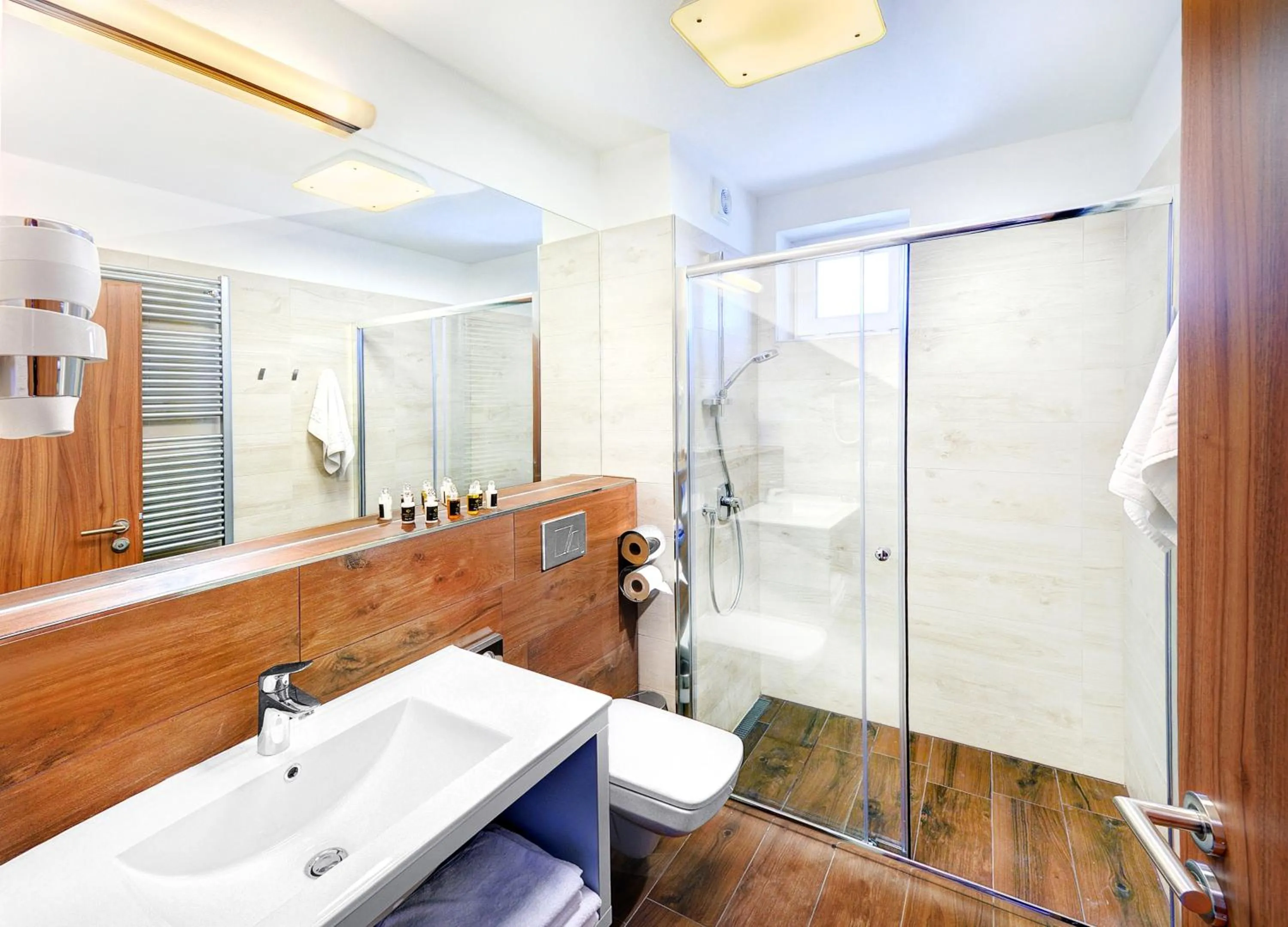 Bathroom in Hotel Aqualand Inn