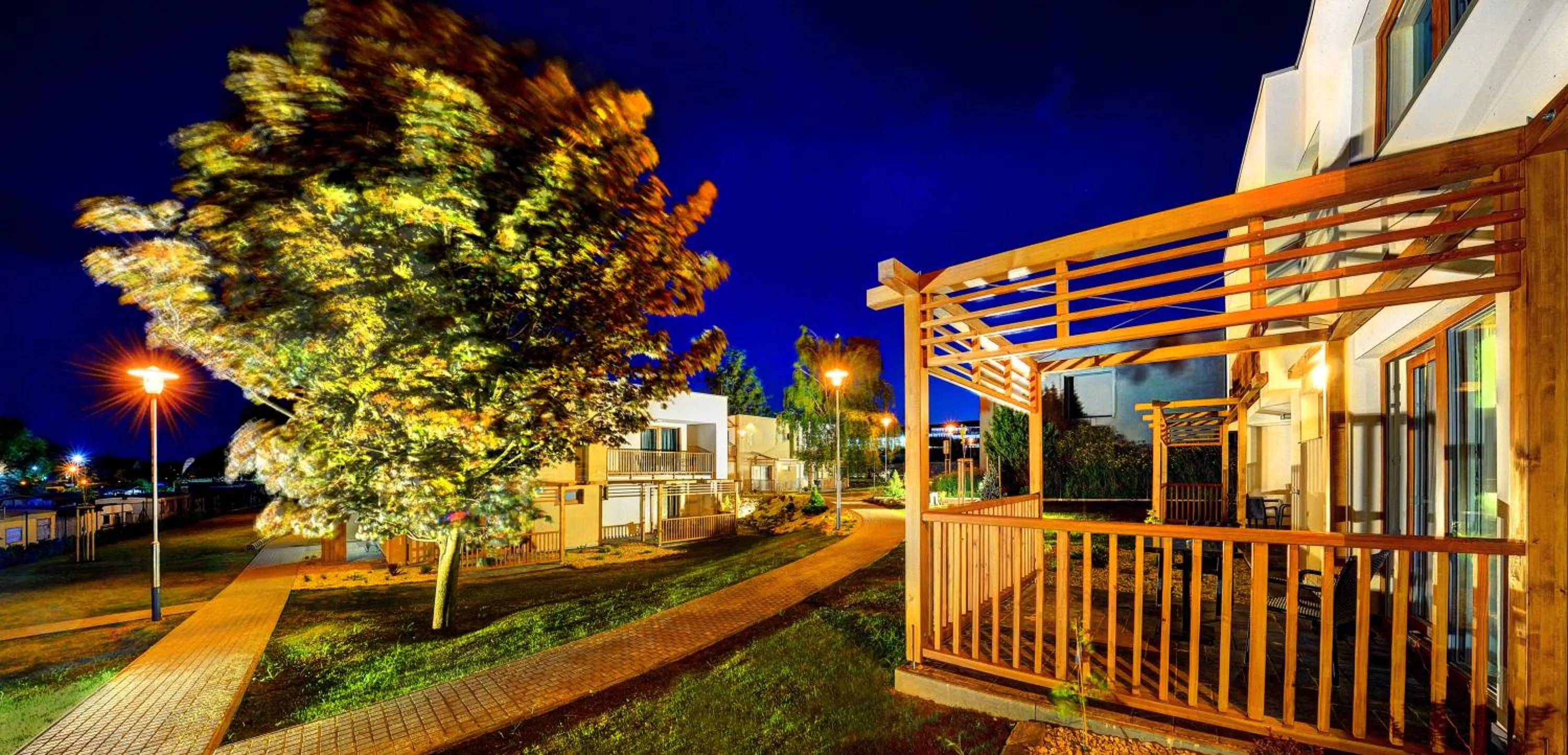 Balcony/Terrace in Hotel Aqualand Inn