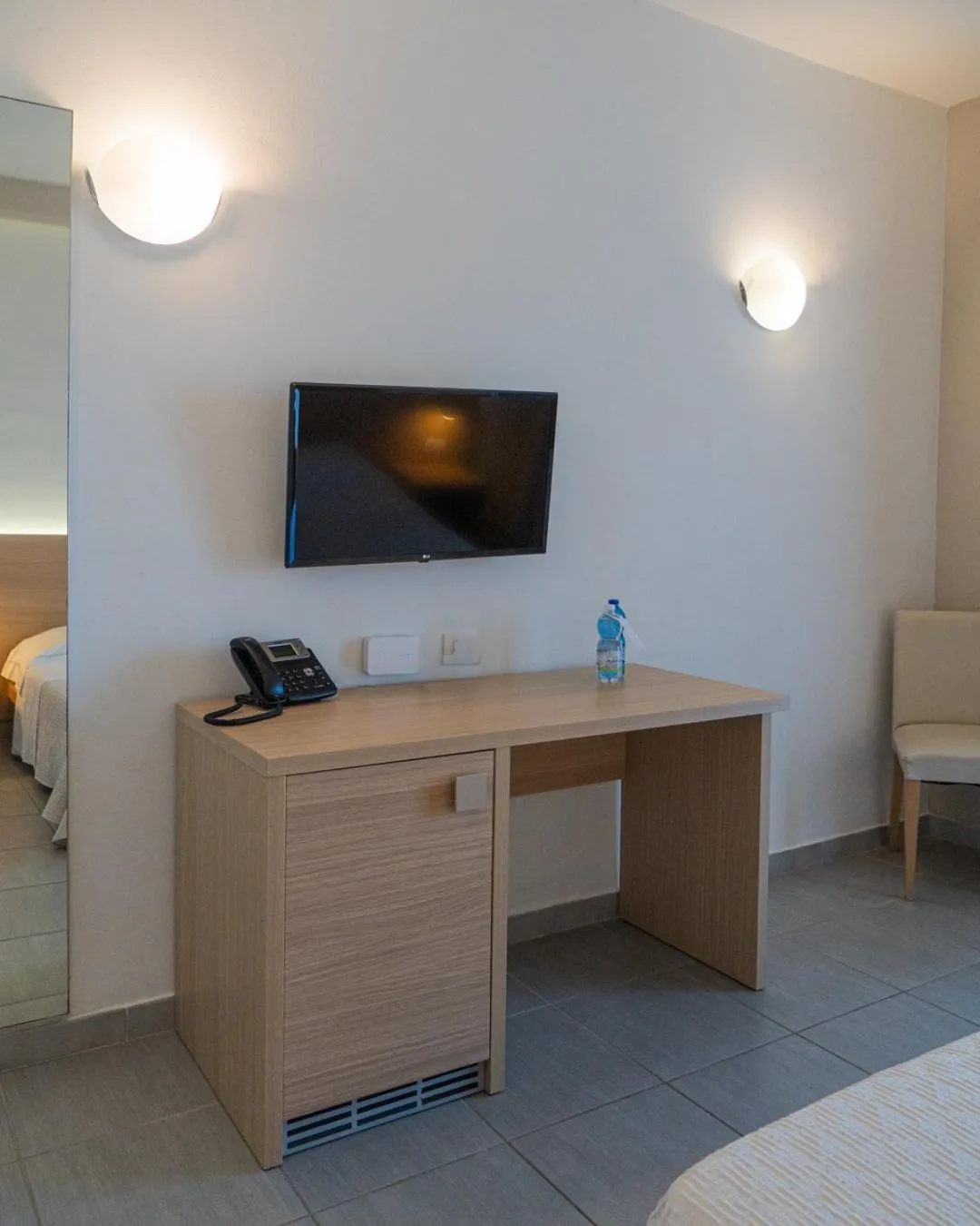 Photo of the whole room, Bed in Hotel San Teodoro