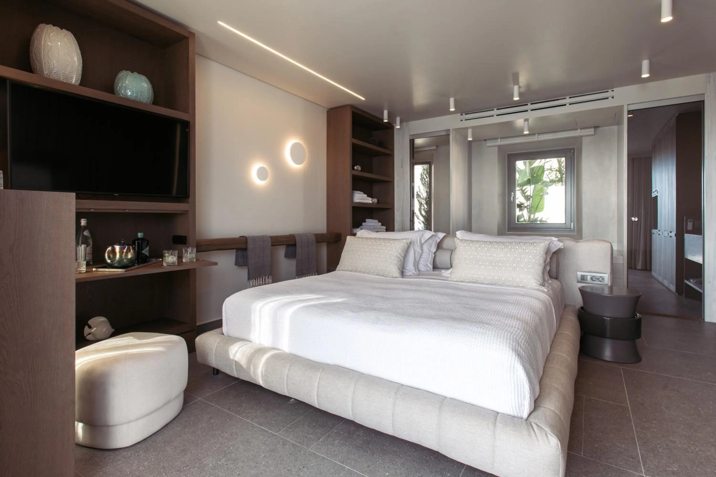 Bedroom, Bed in Santana Beach