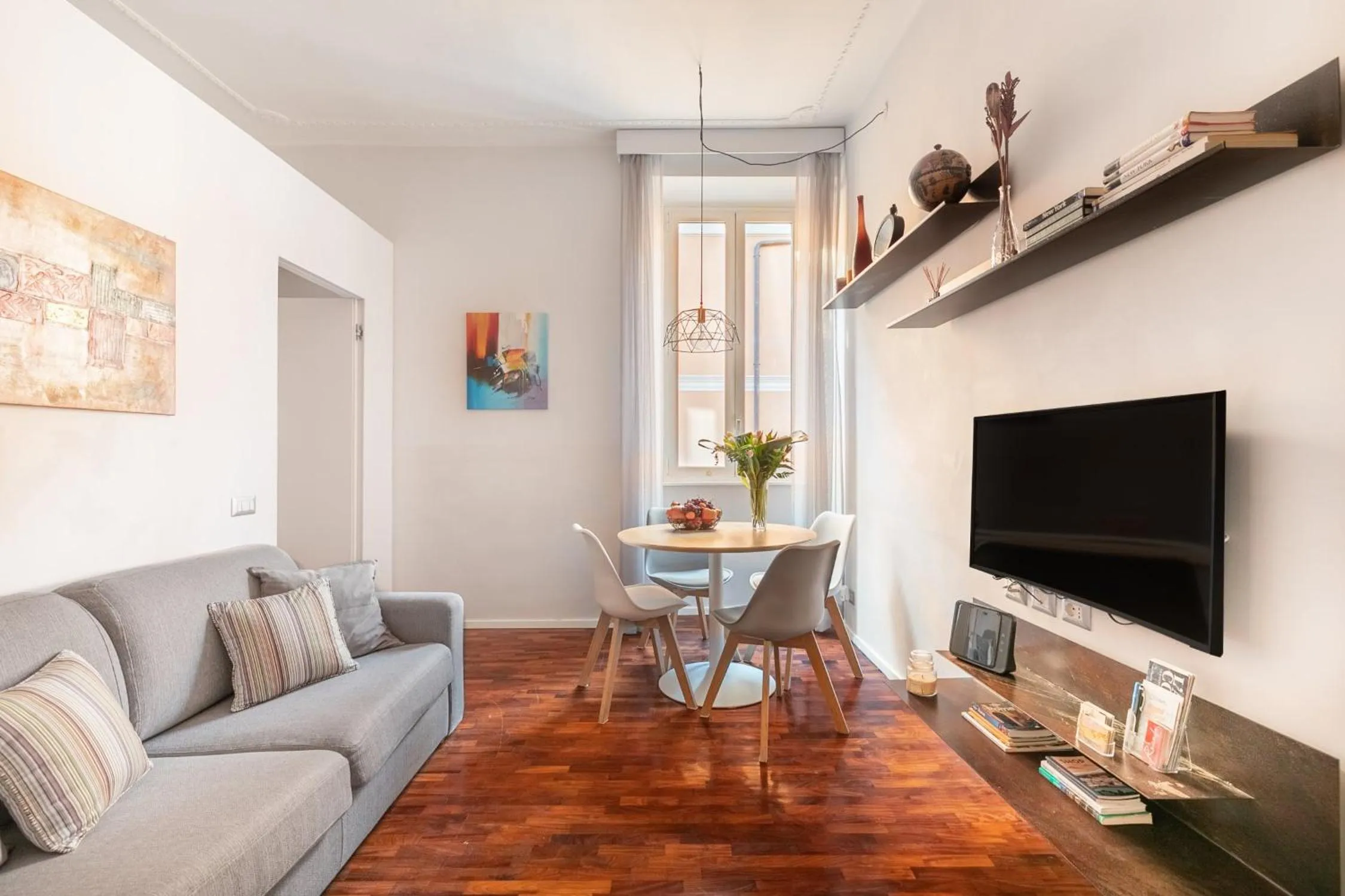 Communal lounge/ TV room in Living RHome - Condotti Apartment