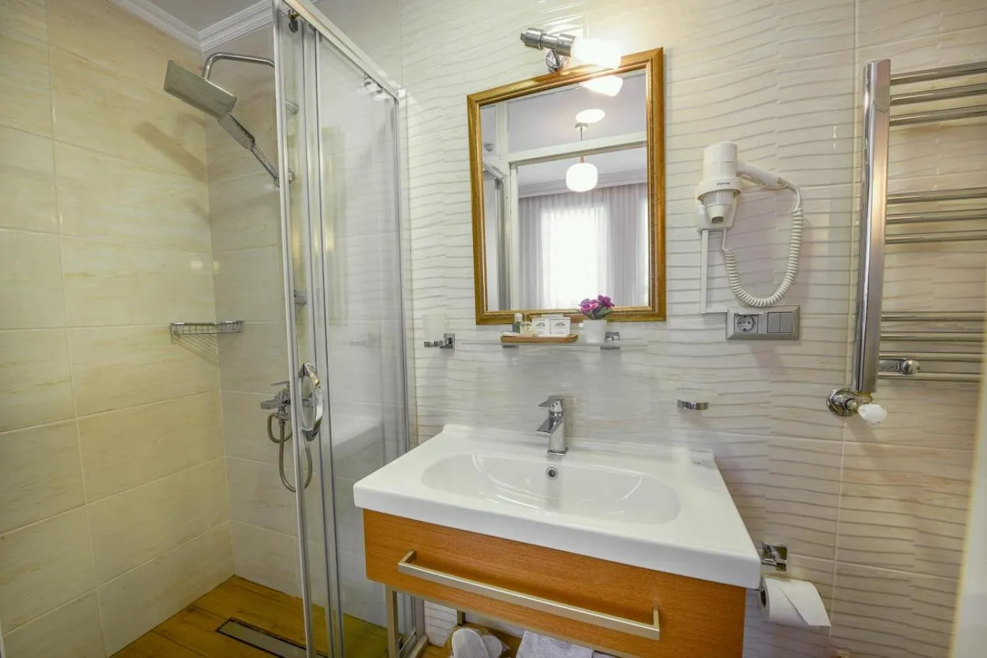 Bed in Uğurlu Konakları