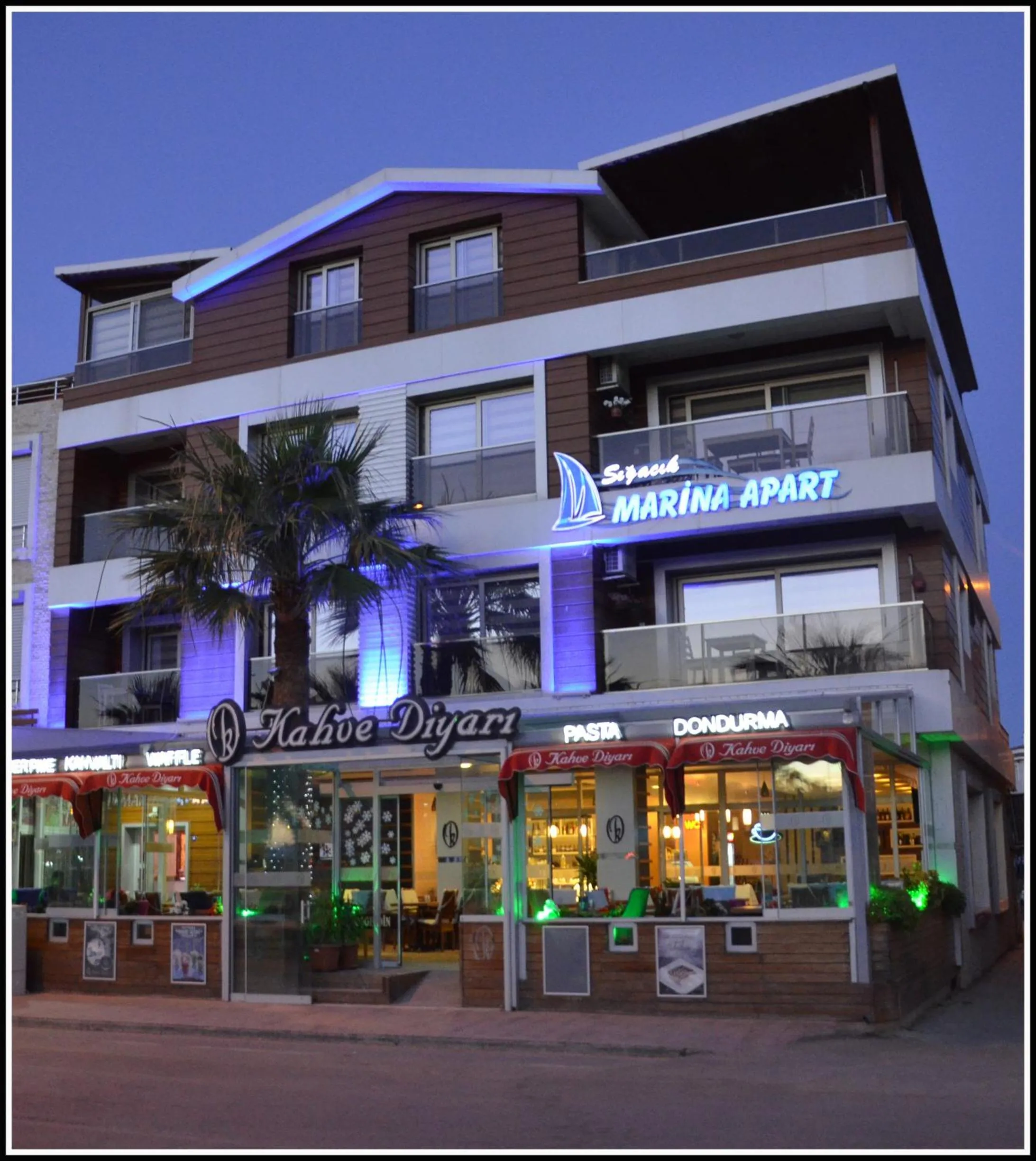 Property building in Sigacik Marina Apart Hotel