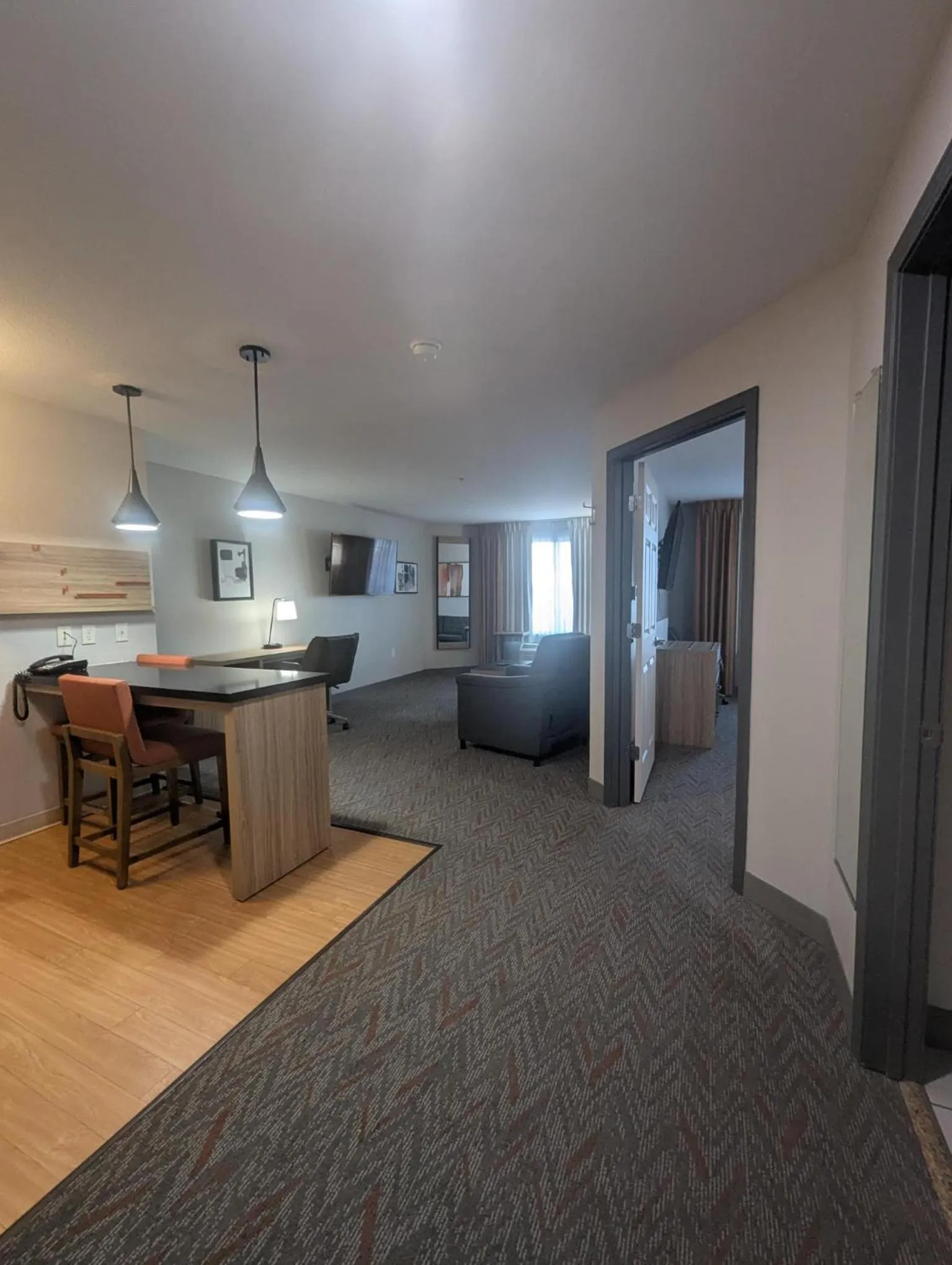 TV and multimedia in Candlewood Suites Loveland by IHG
