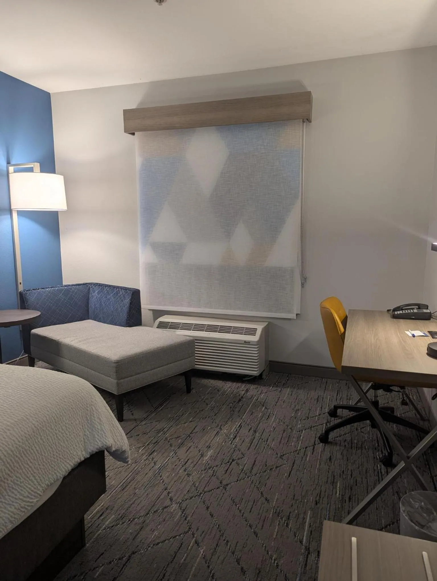 Bedroom, Bed in Holiday Inn Express Hotel & Suites Loveland by IHG