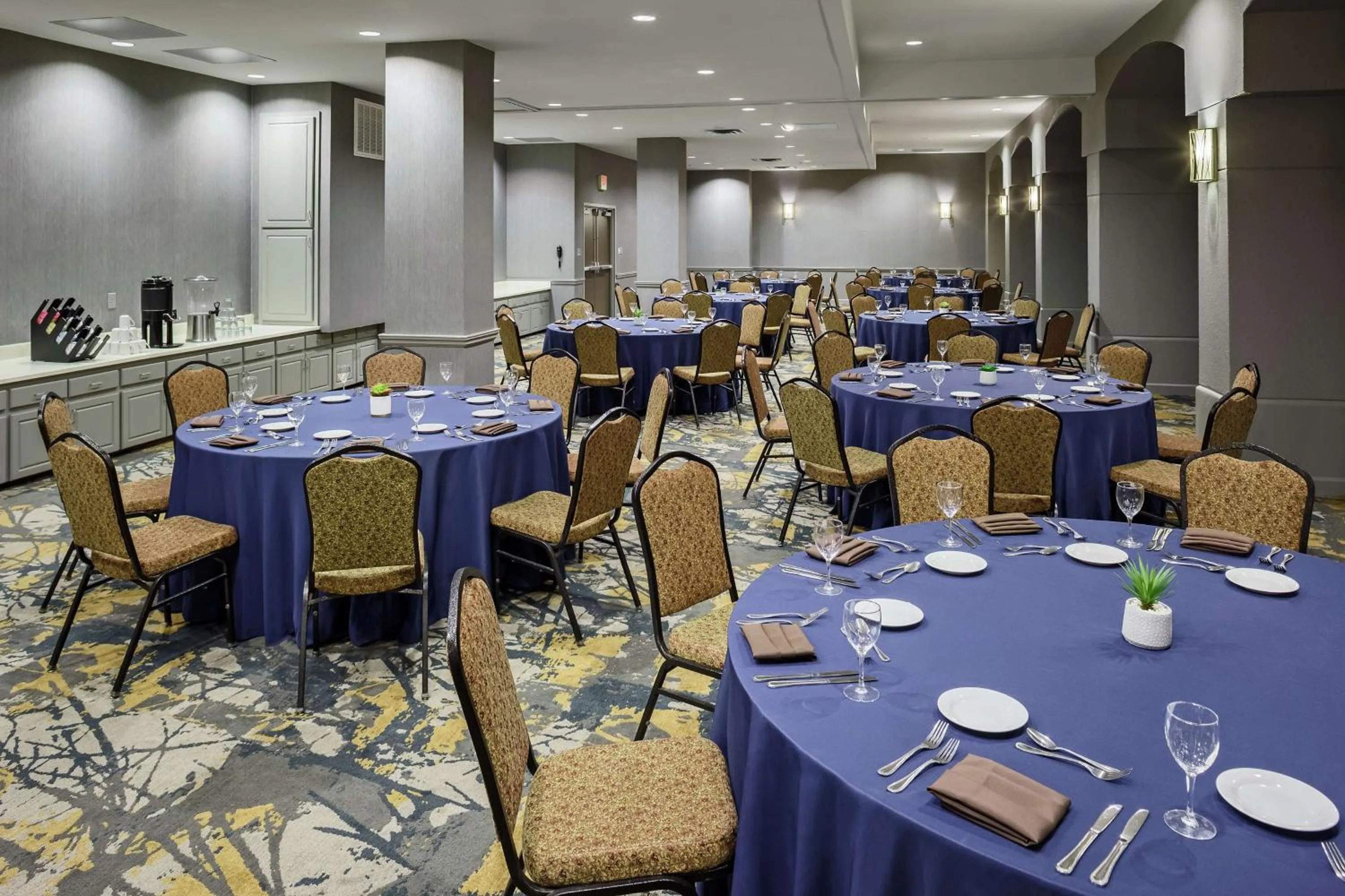 Meeting/conference room in DoubleTree by Hilton San Antonio Downtown