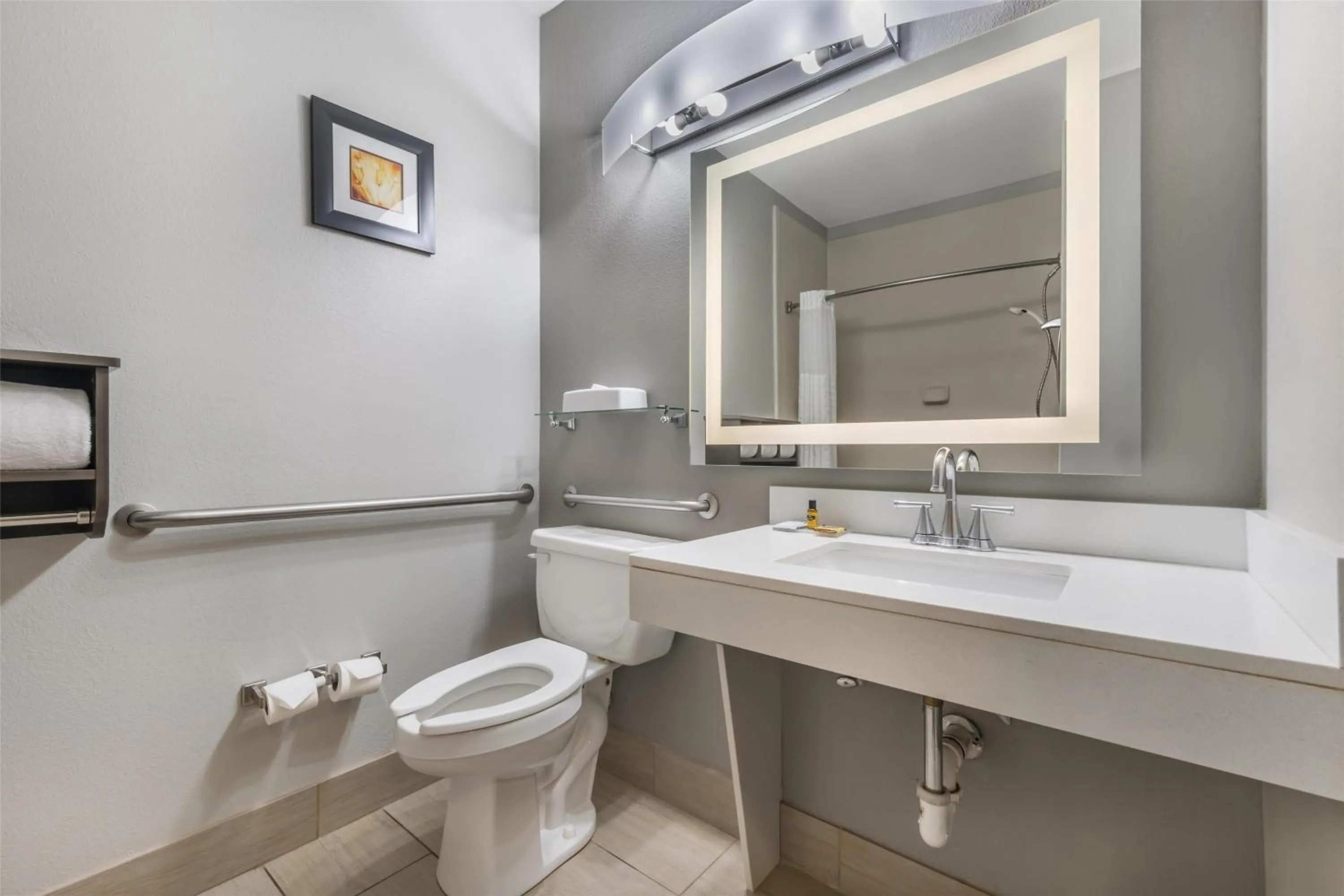 Bathroom in Best Western Plus Liberal Hotel & Suites