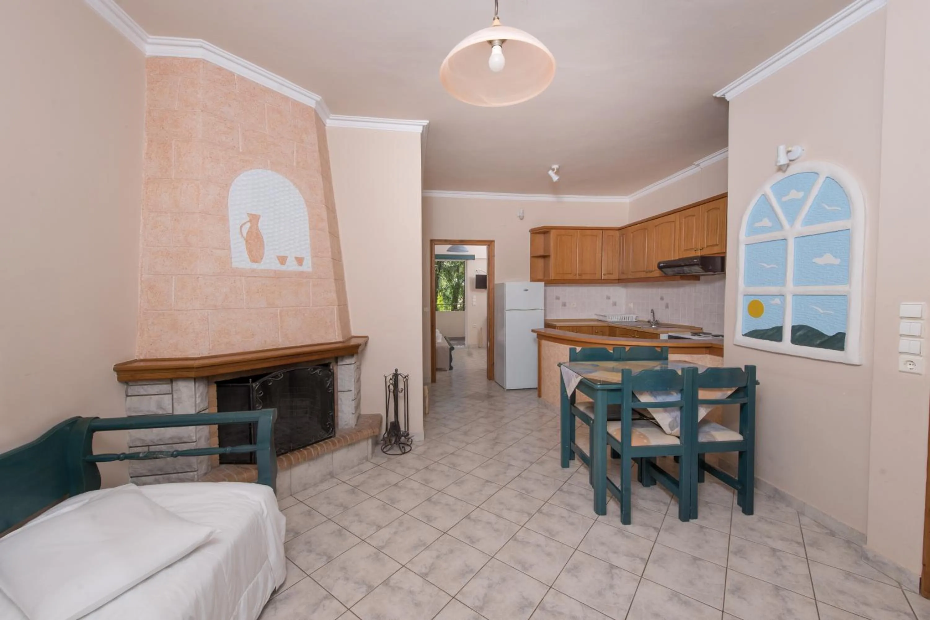 TV and multimedia in Sun Rise Hotel Apartments