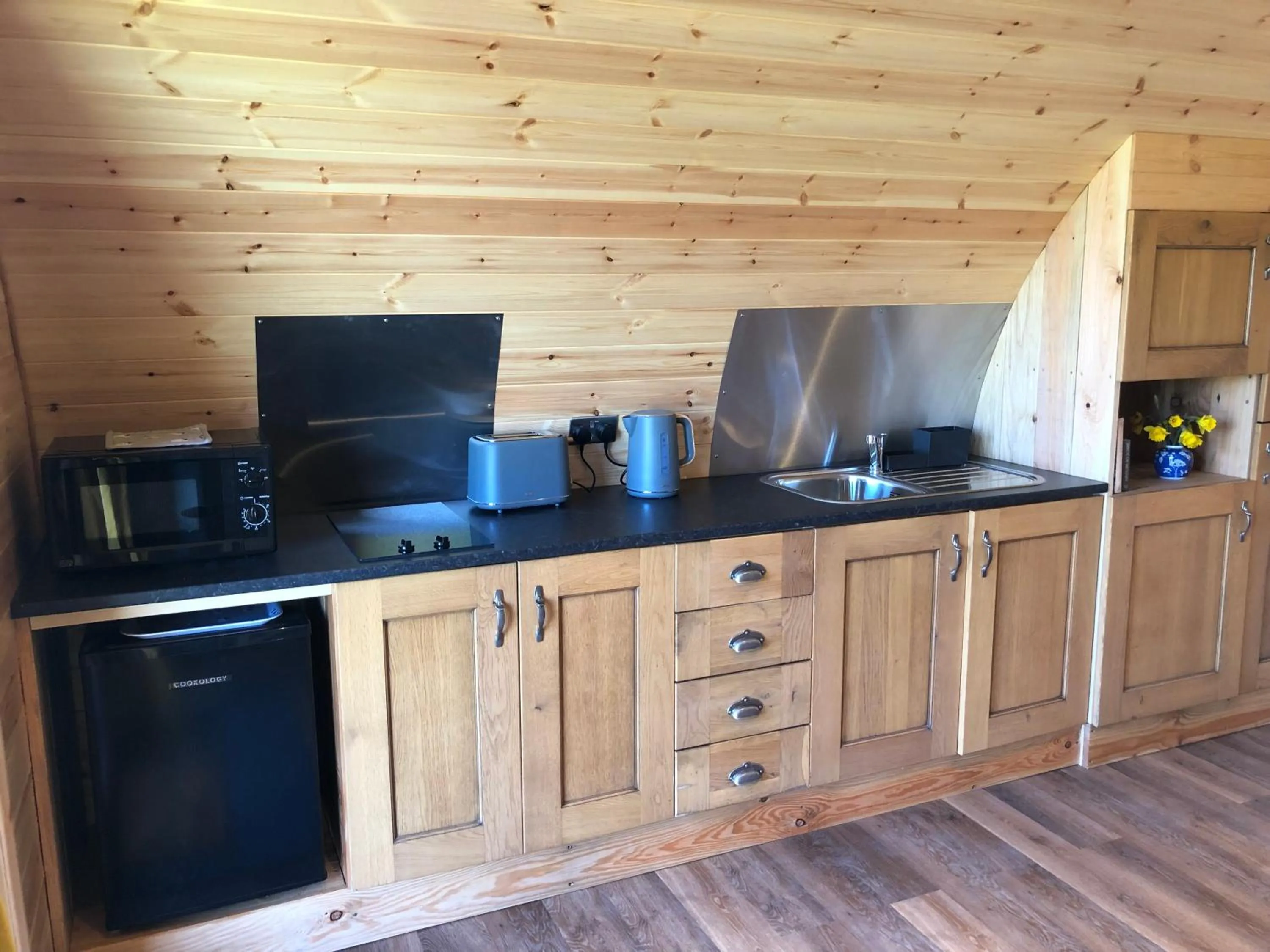 Coffee/tea facilities in Manor Farm Stay