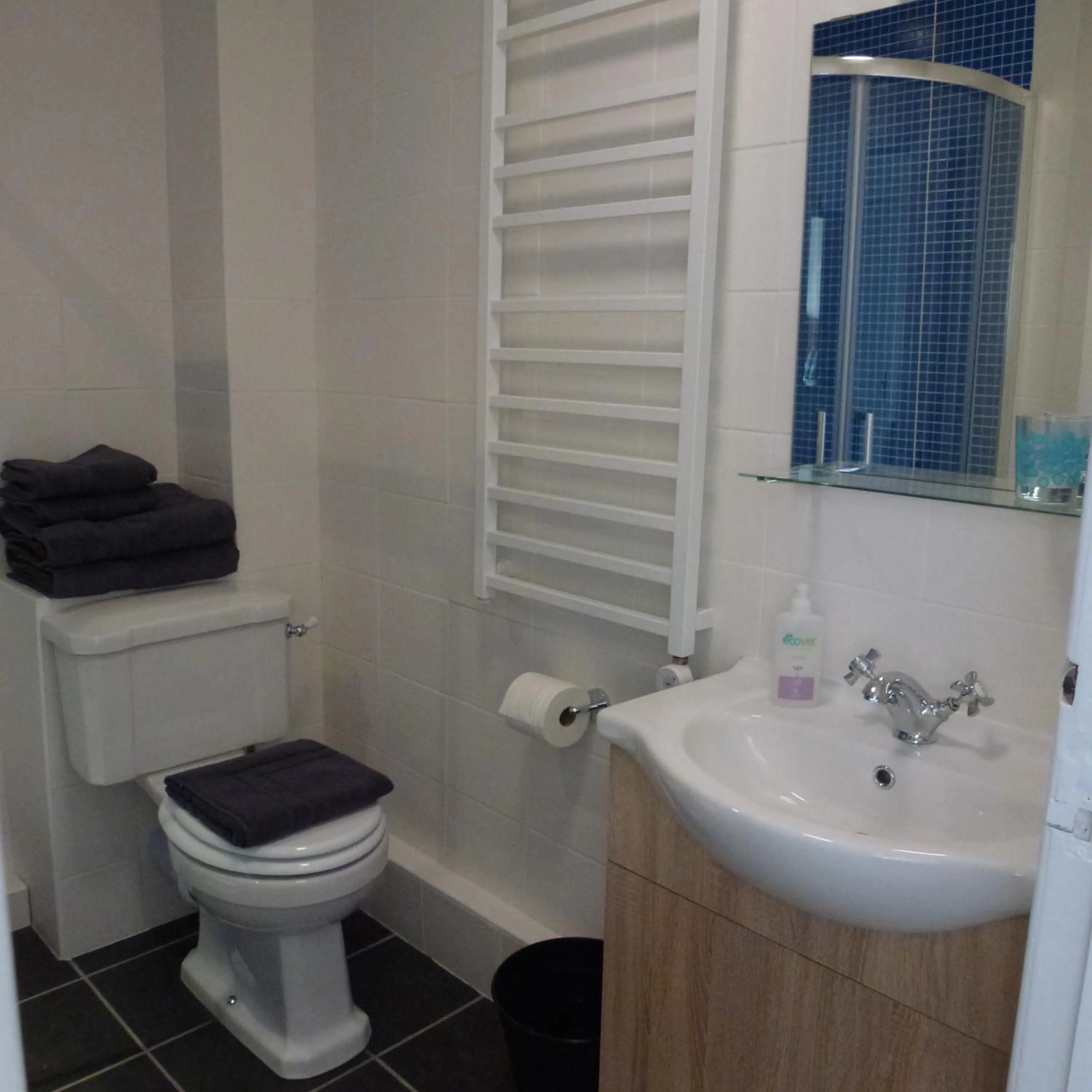 Bathroom in Manor Farm Stay
