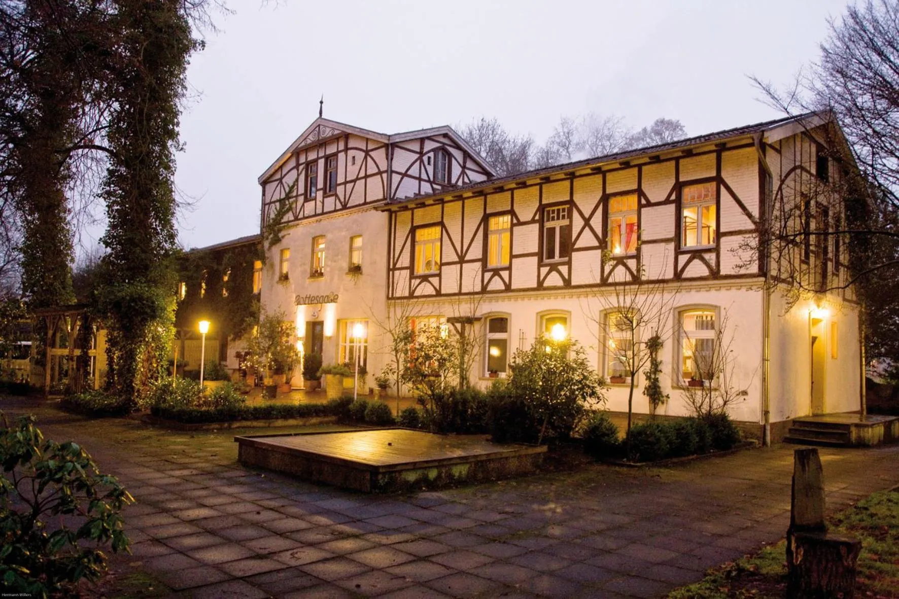 Property building in Gottesgabe