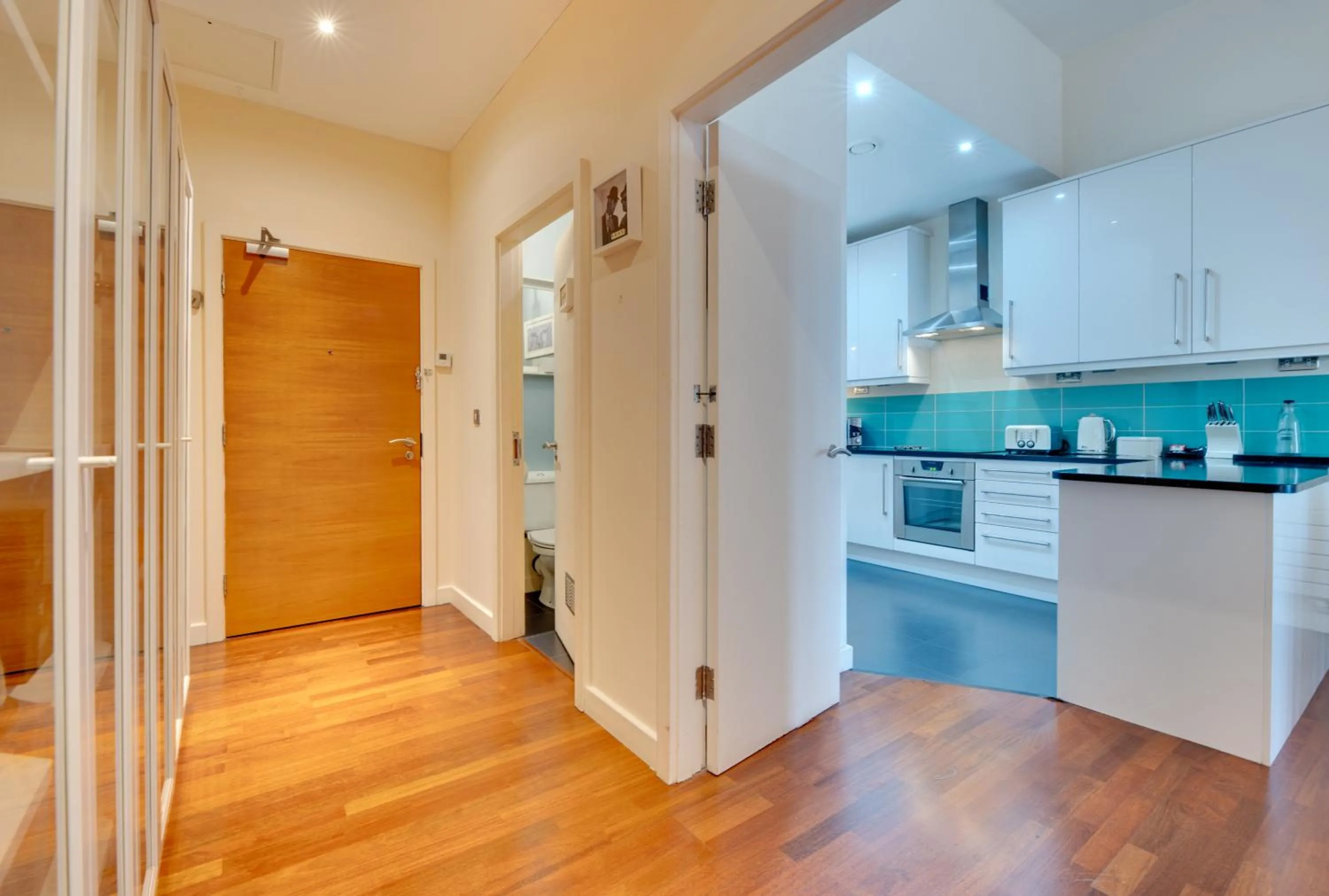 Area and facilities in Week2week Fantastic 1 Bed Apartment Newcastle Centre