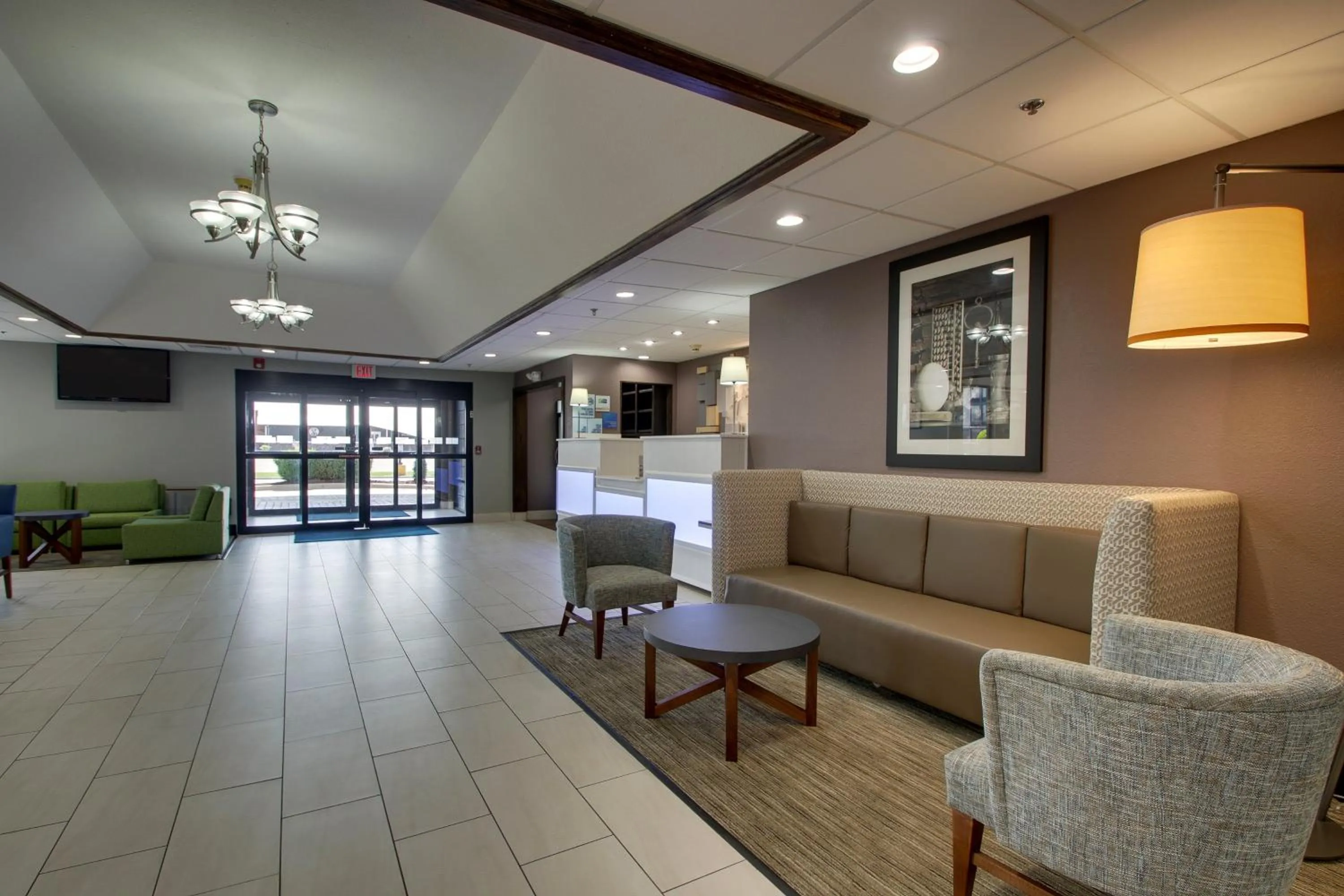 Property building in Holiday Inn Express Hotel & Suites Lebanon by IHG