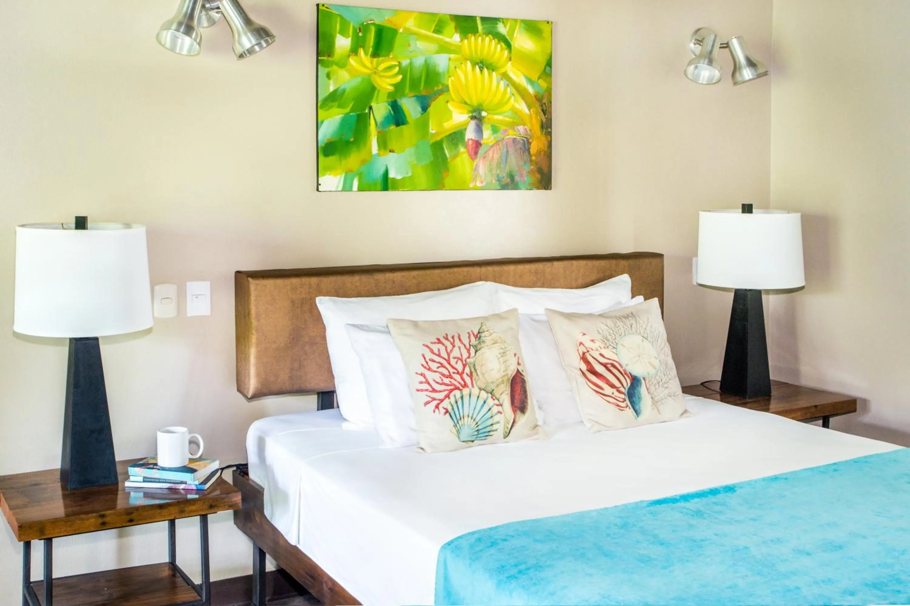 Bed in Tico Tico Villas - Adult Only