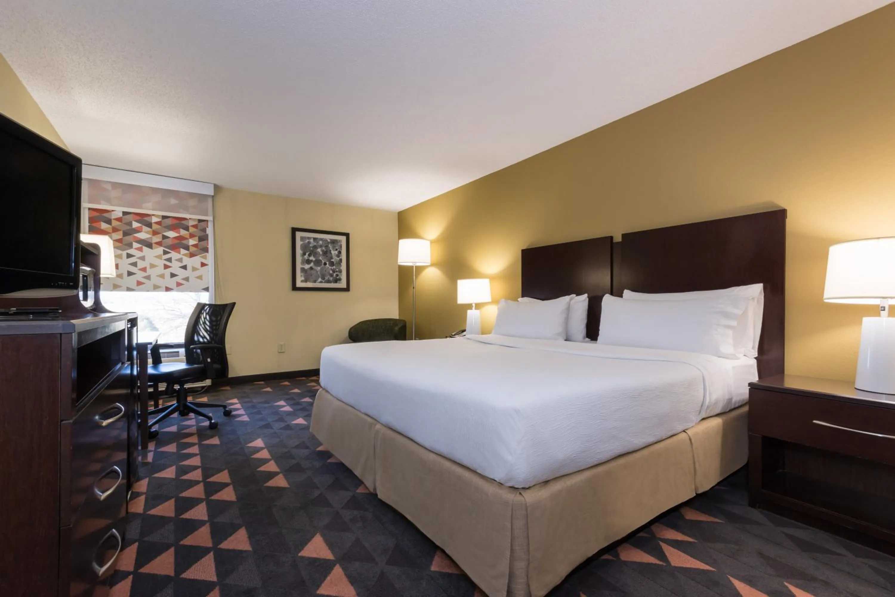 Standard Room in Holiday Inn Lumberton by IHG