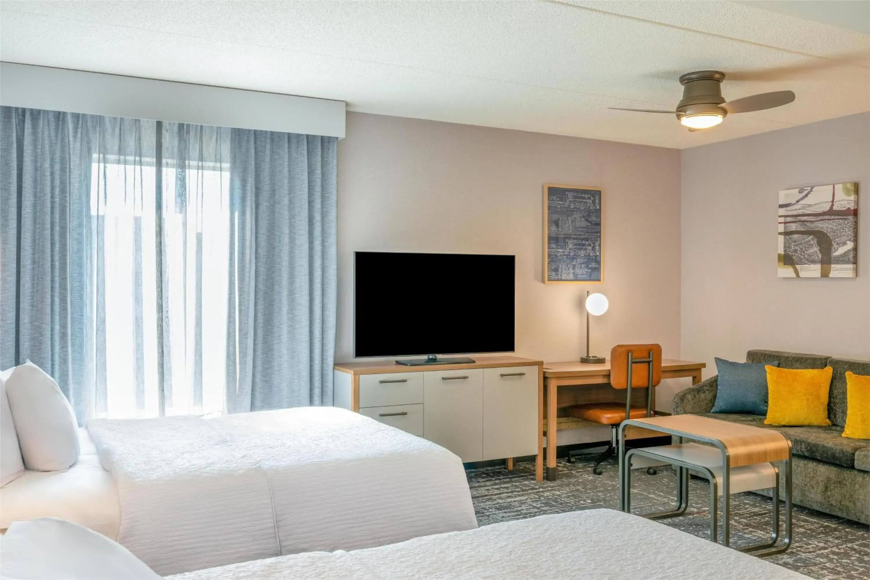 Studio Suite with Two Queen Beds in Homewood Suites by Hilton Pittsburgh-Southpointe Studio Suite with Two Queen Beds in Homewood Suites by Hilton Pittsburgh-Southpointe