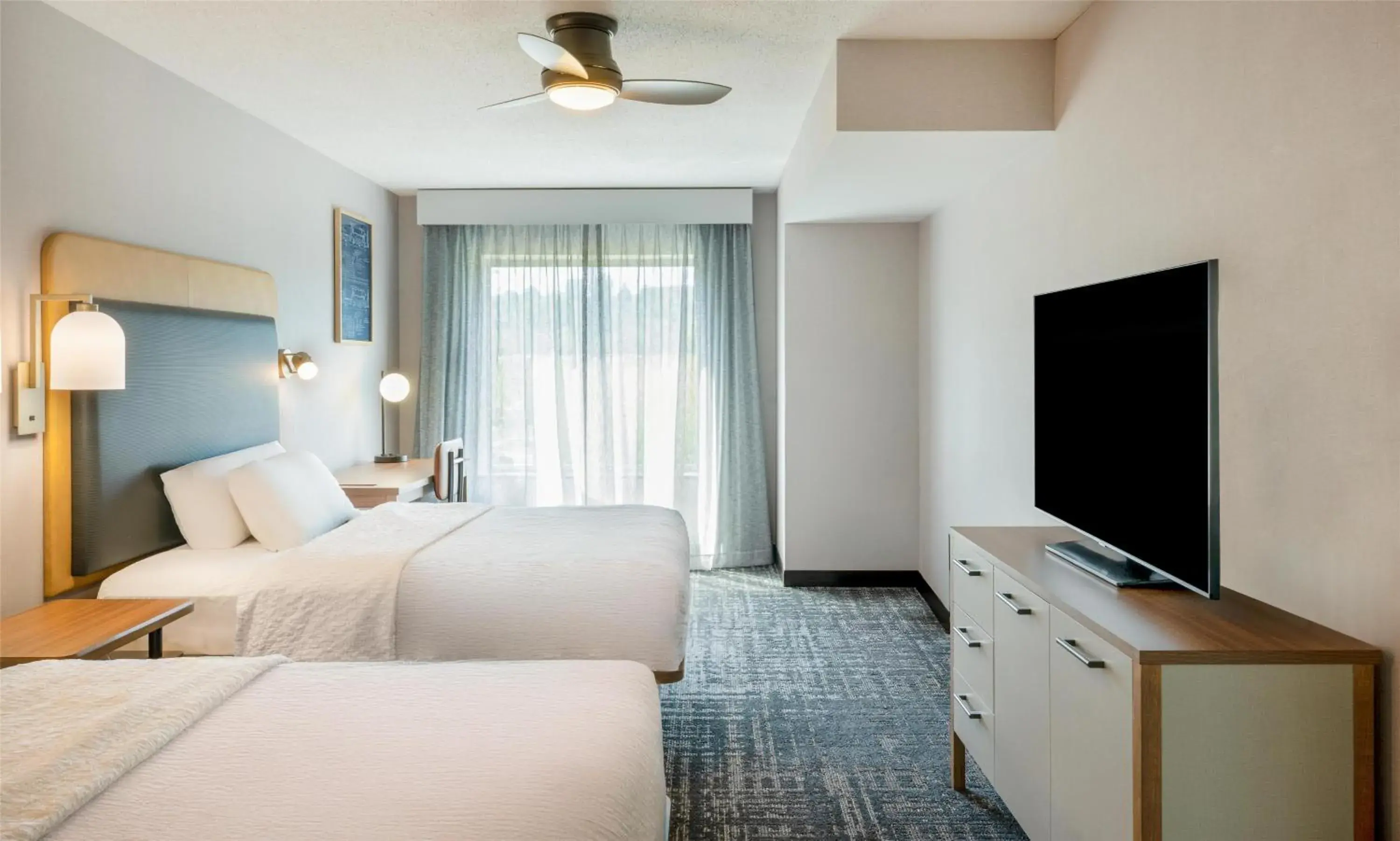 Two Bedroom Suite with One King and Two Queen Beds in Homewood Suites by Hilton Pittsburgh-Southpointe Two Bedroom Suite with One King and Two Queen Beds in Homewood Suites by Hilton Pittsburgh-Southpointe