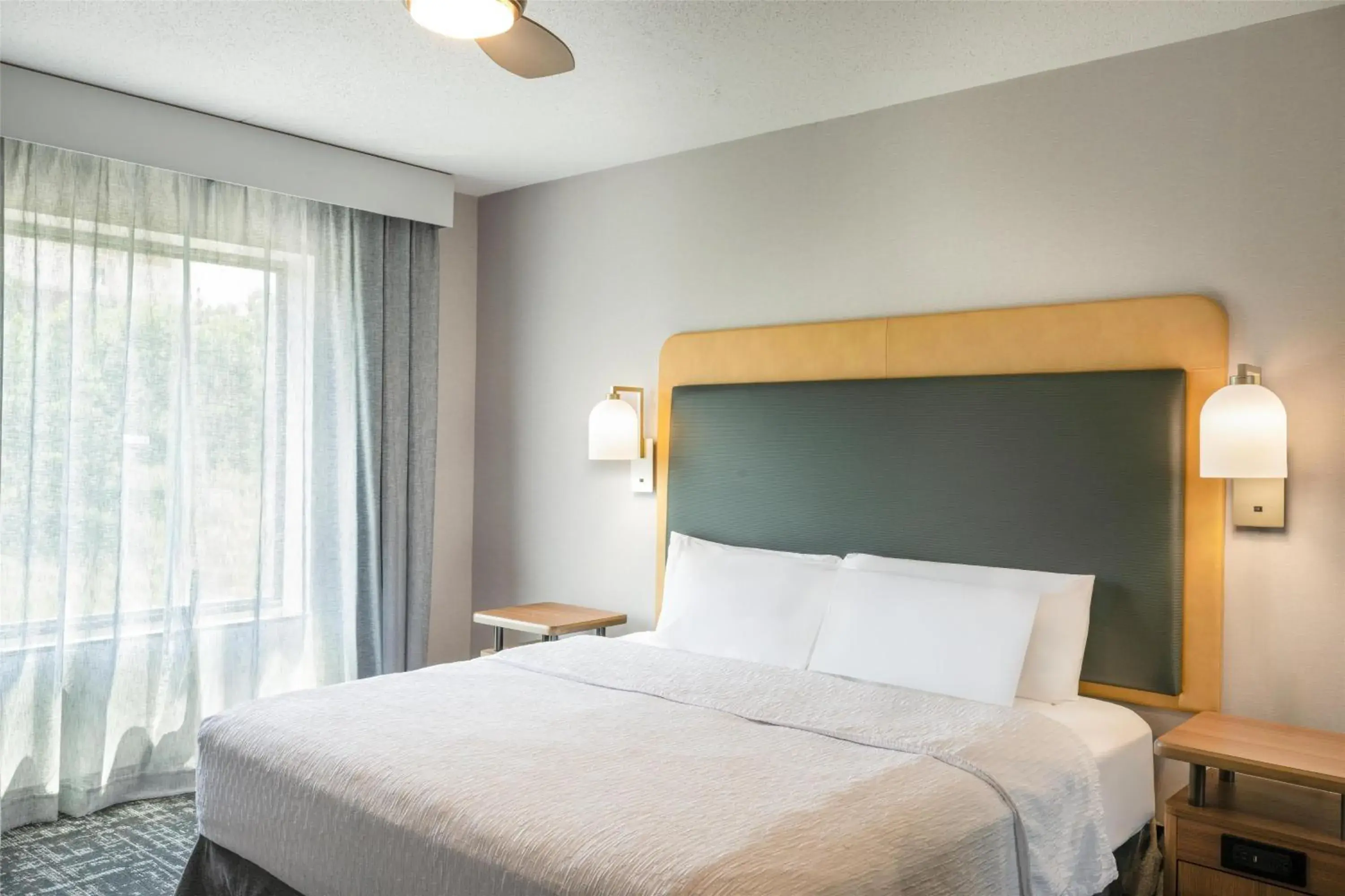 Two-Bedroom Suite with Mobility/Hearing Access - Non-Smoking in Homewood Suites by Hilton Pittsburgh-Southpointe Two-Bedroom Suite with Mobility/Hearing Access - Non-Smoking in Homewood Suites by Hilton Pittsburgh-Southpointe