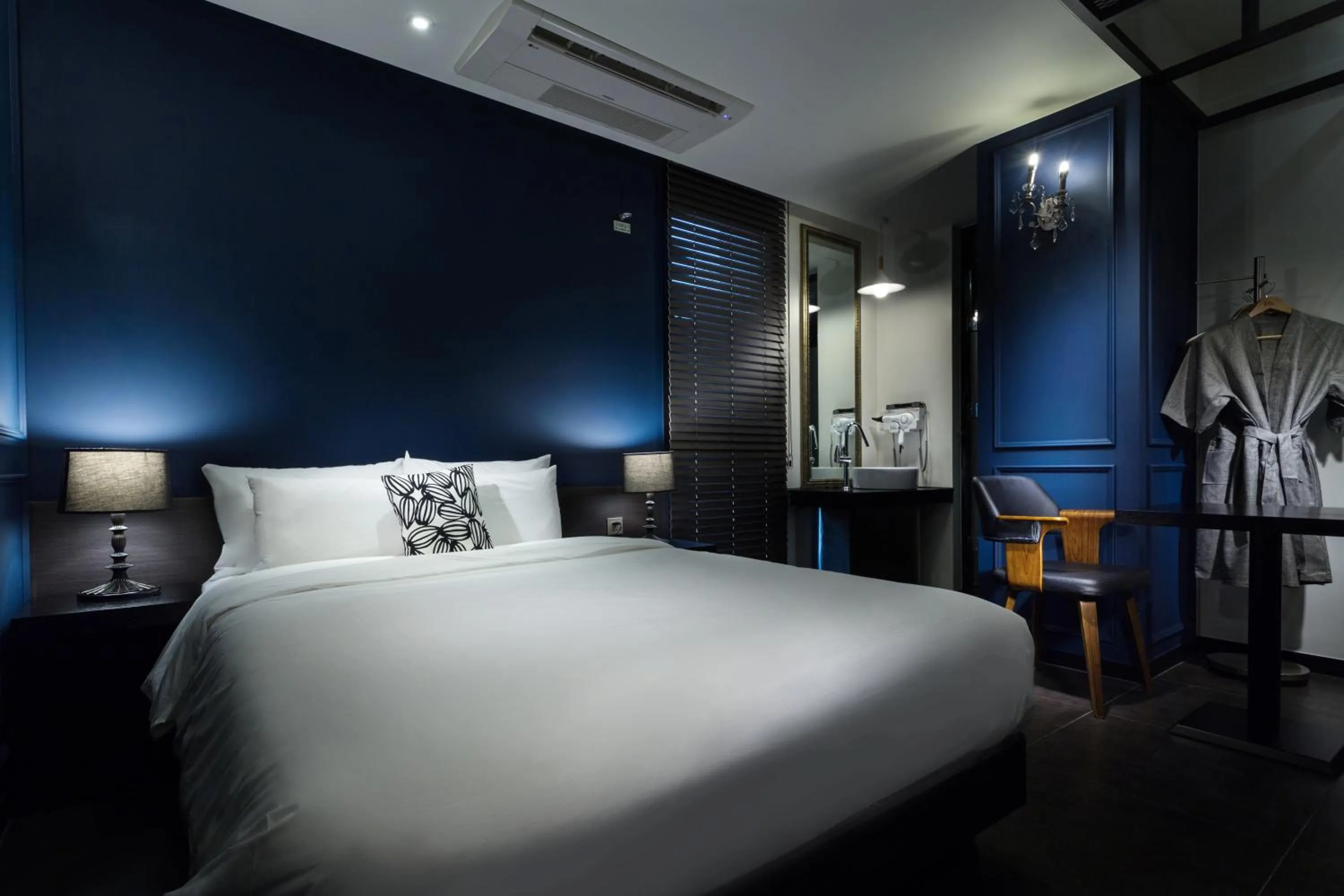 Photo of the whole room, Bed in Hotel Sienna