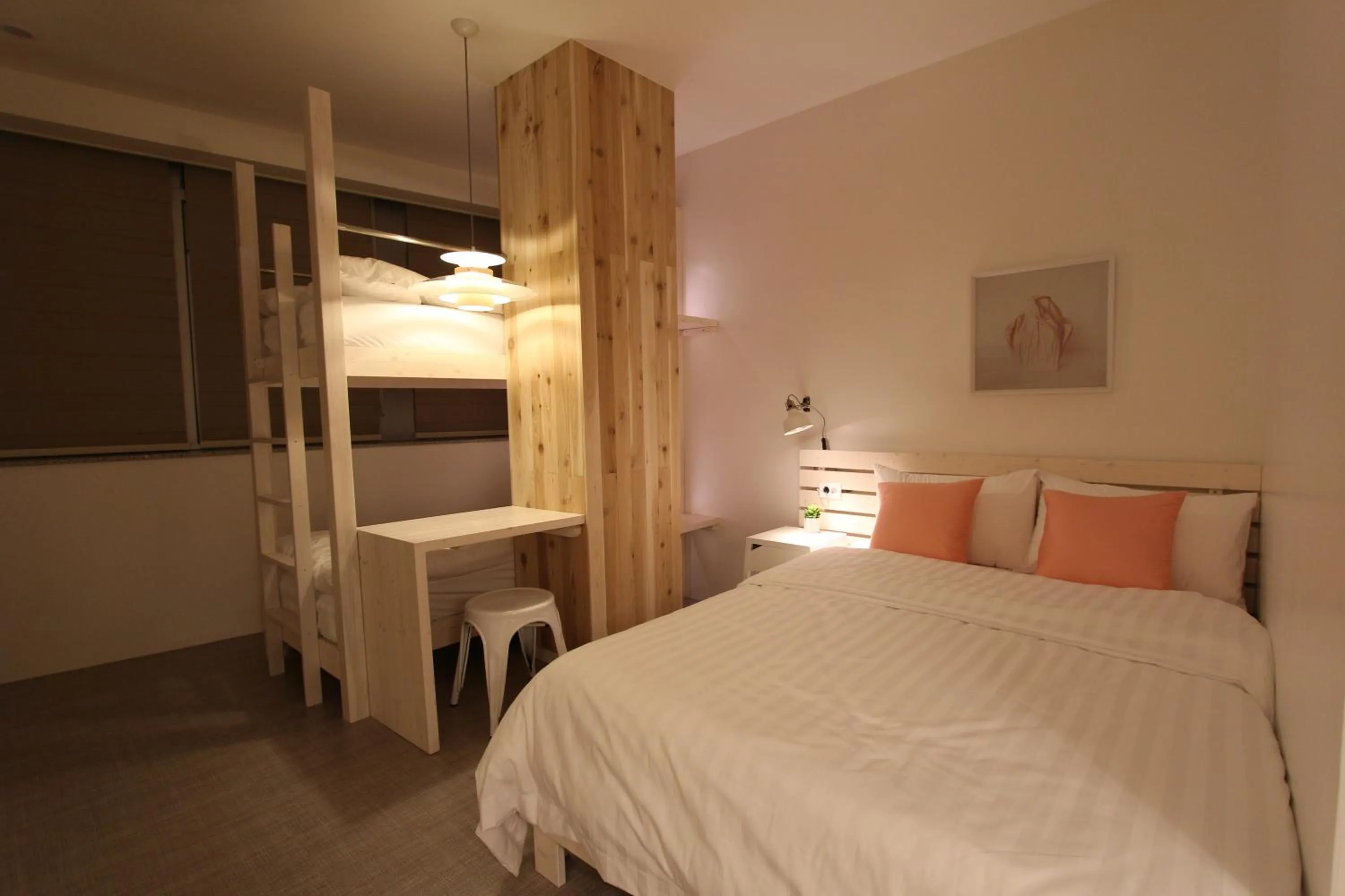 TV and multimedia, Bed in Hostel Haru