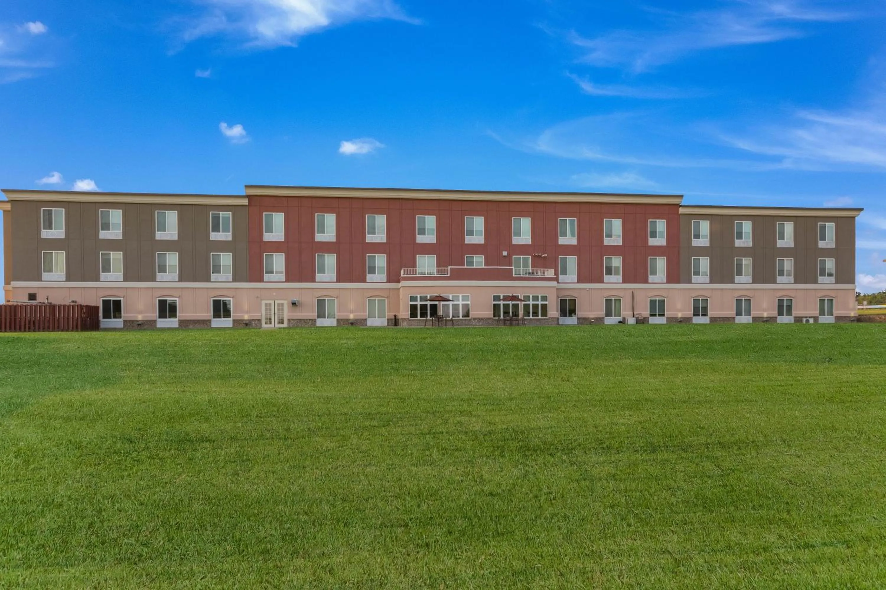 Property building in Holiday Inn Express Hotel & Suites Jasper, an IHG Hotel